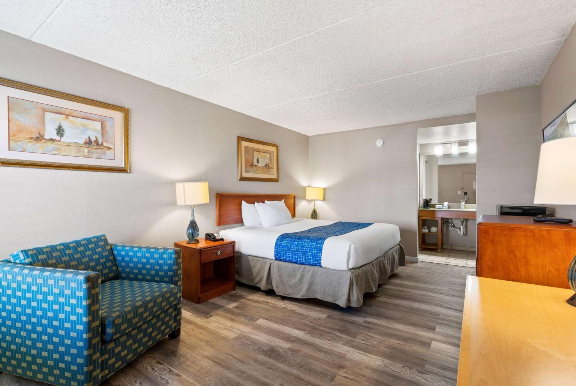 Travelodge by Wyndham Pueblo gallery photo in Pueblo, CO — image 29