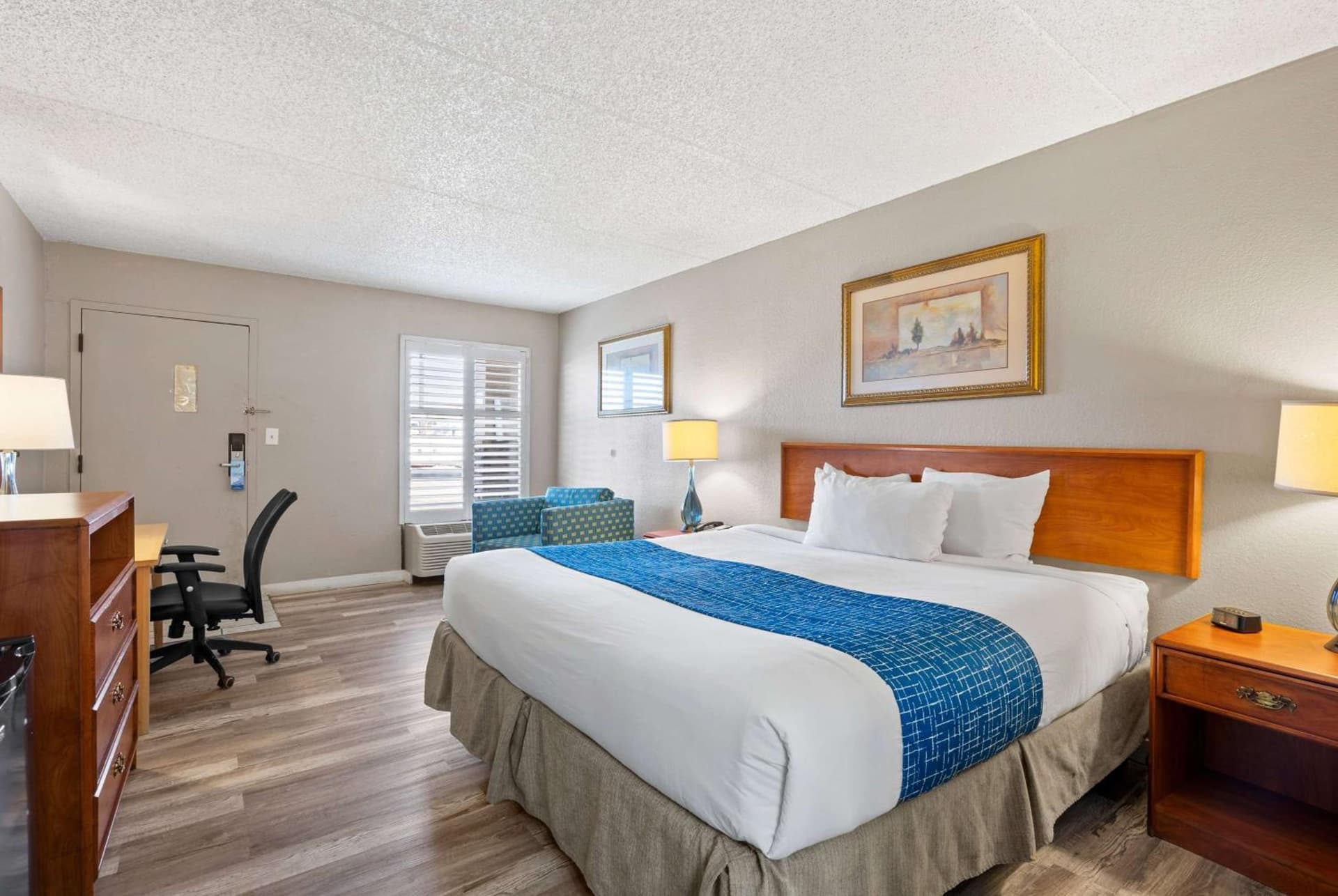 Travelodge by Wyndham Pueblo gallery photo in Pueblo, CO — image 27
