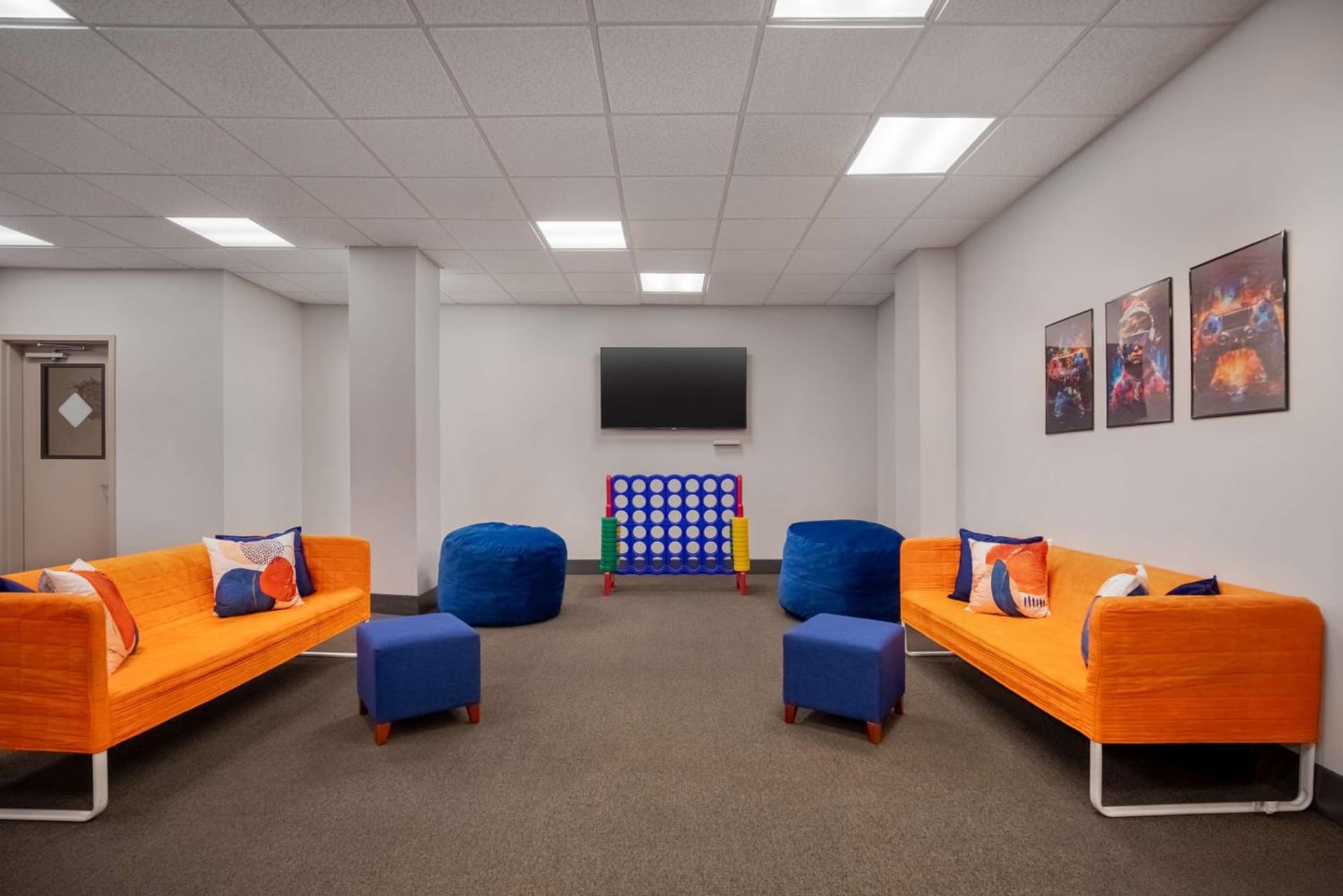 Hampton Inn Long Island-Brookhaven gallery photo in Farmingville, NY — image 16