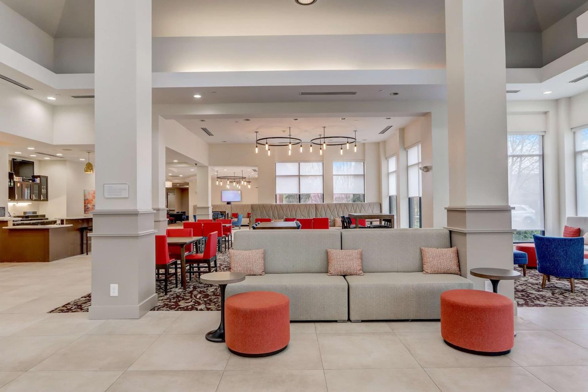 Hilton Garden Inn Indianapolis Northwest interior in Indianapolis, IN — gallery photo 2