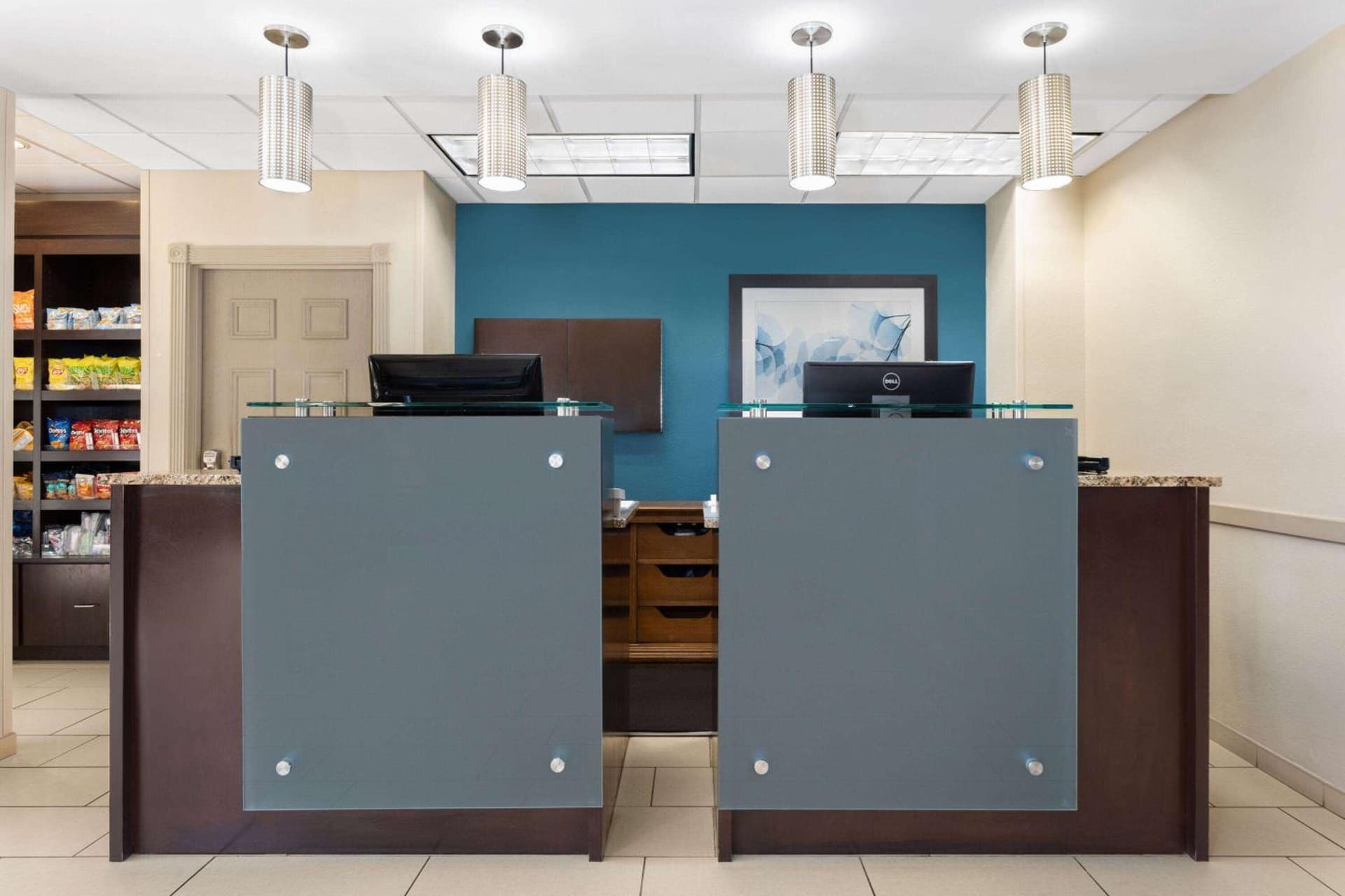 La Quinta by Wyndham Bonita Springs Naples North gallery photo in Bonita Springs, FL — image 24