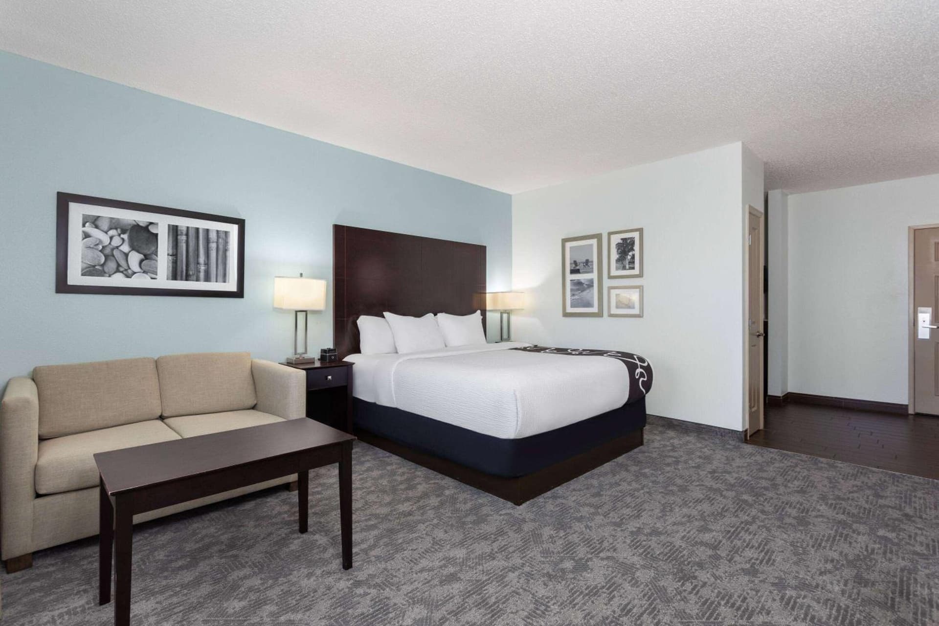 La Quinta by Wyndham Bonita Springs Naples North gallery photo in Bonita Springs, FL — image 33