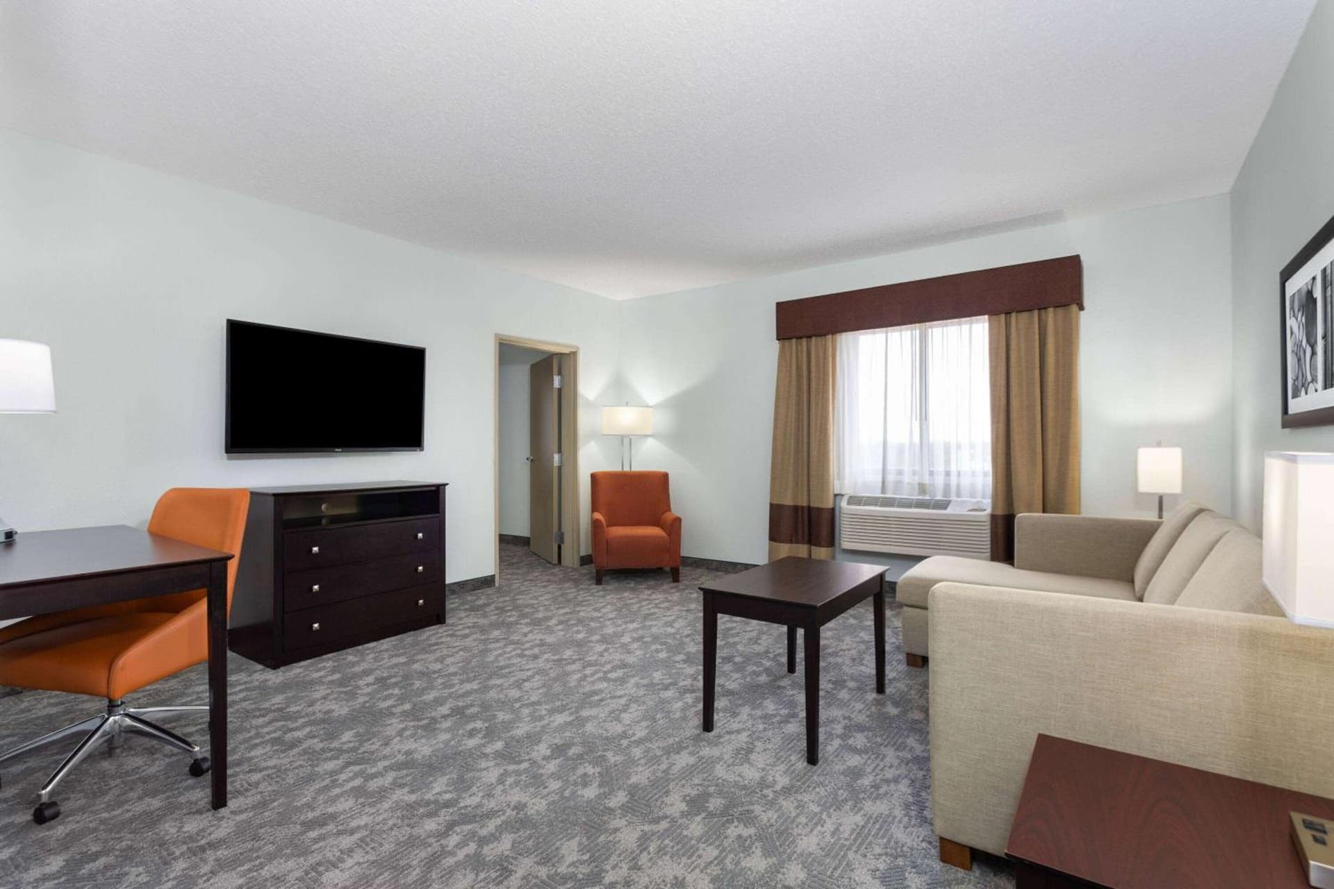 La Quinta by Wyndham Bonita Springs Naples North gallery photo in Bonita Springs, FL — image 28