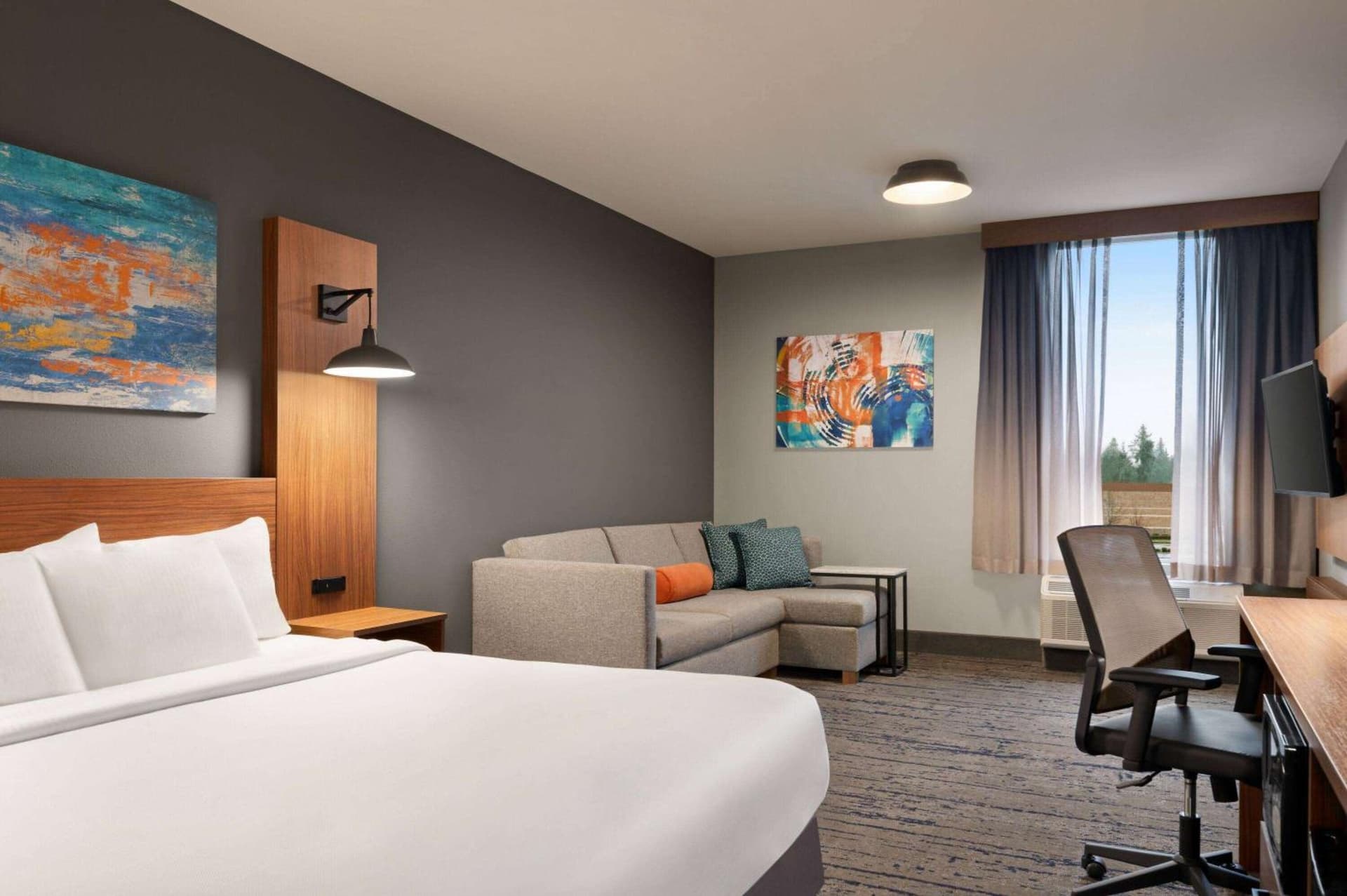 La Quinta Inn & Suites by Wyndham Marysville gallery photo in Marysville, WA — image 58