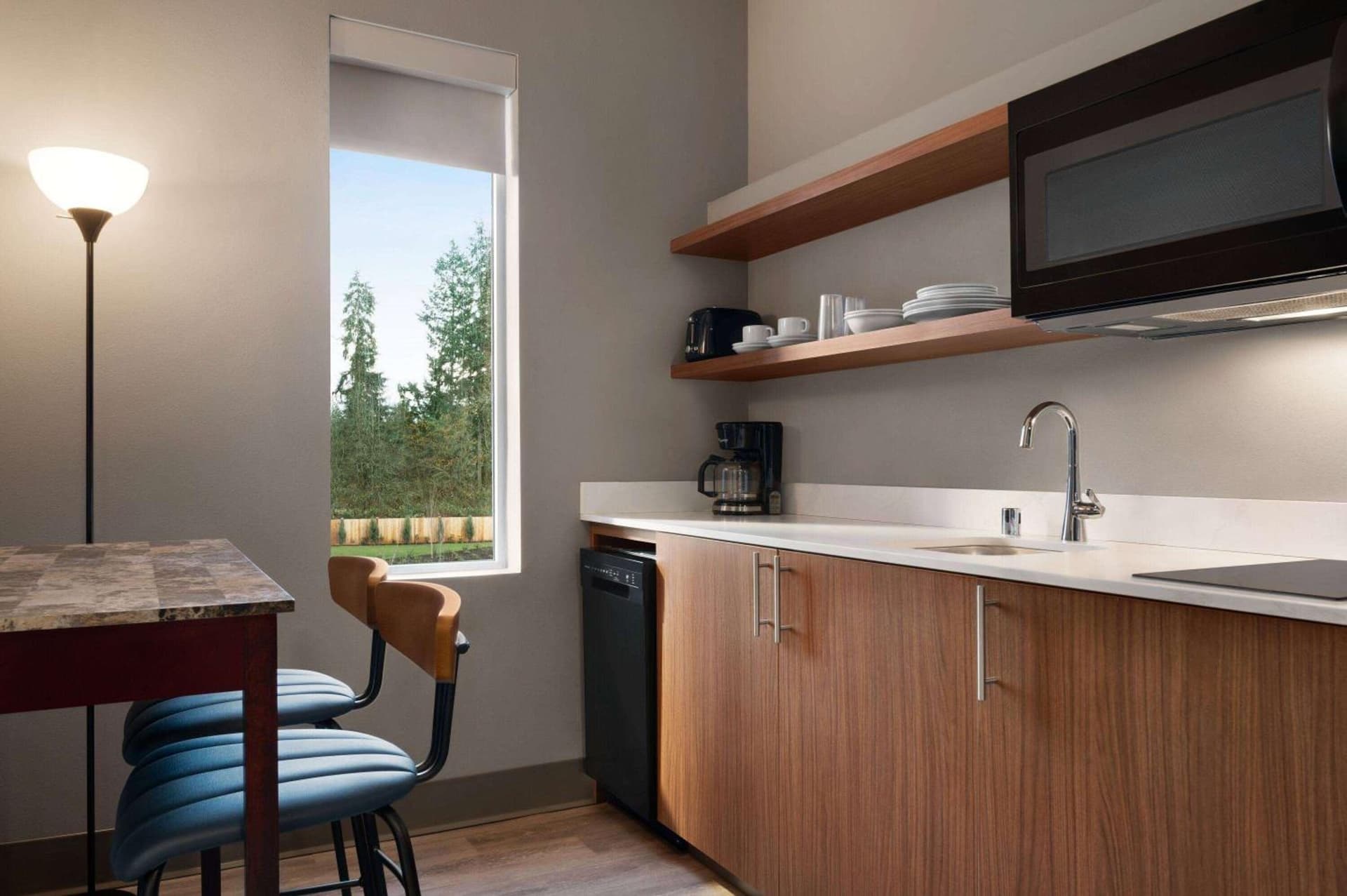 La Quinta Inn & Suites by Wyndham Marysville gallery photo in Marysville, WA — image 54