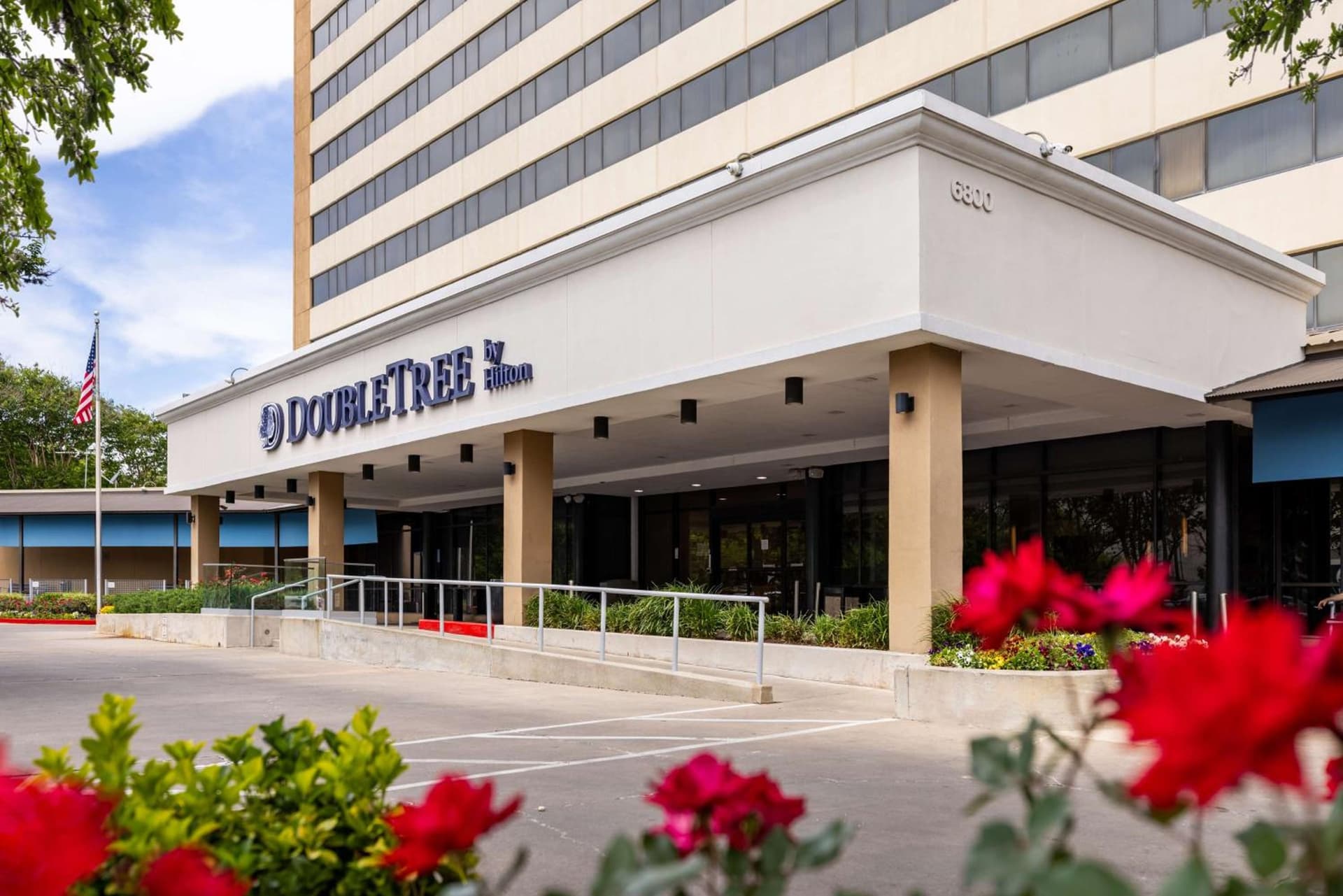 DoubleTree by Hilton Houston Medical Center Hotel & Suites exterior or lobby in Houston, TX — main listing photo