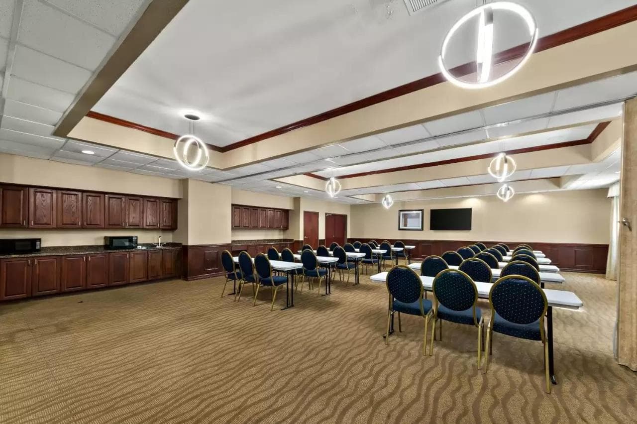 Comfort Suites Corpus Christi Central gallery photo in Corpus Christi, TX — image 24
