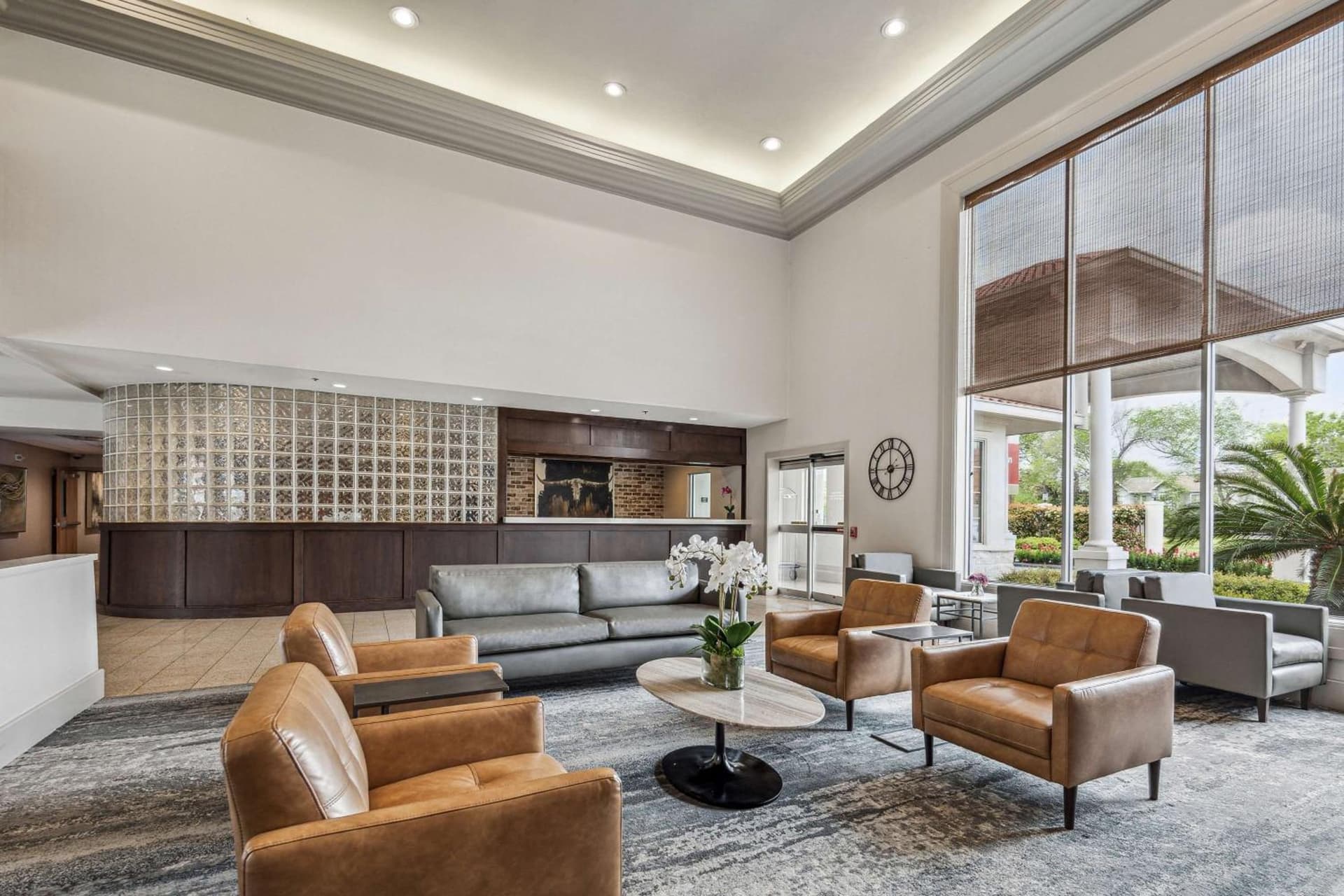 Best Western Plus Downtown Inn & Suites property views in Houston, TX — gallery photo 3