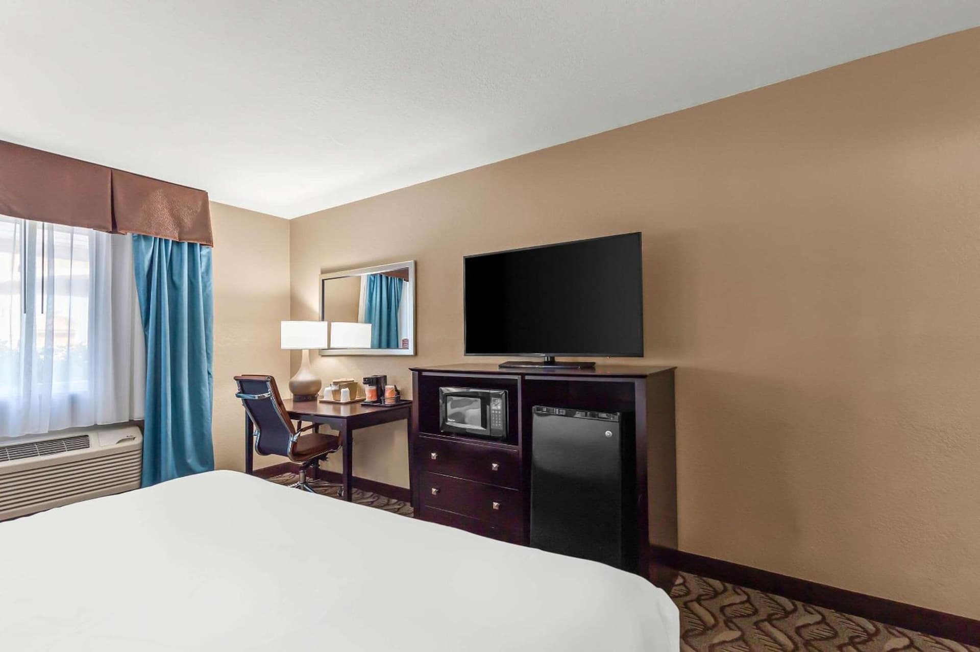 Comfort Inn & Suites Springfield I-55 gallery photo in Springfield, IL — image 22