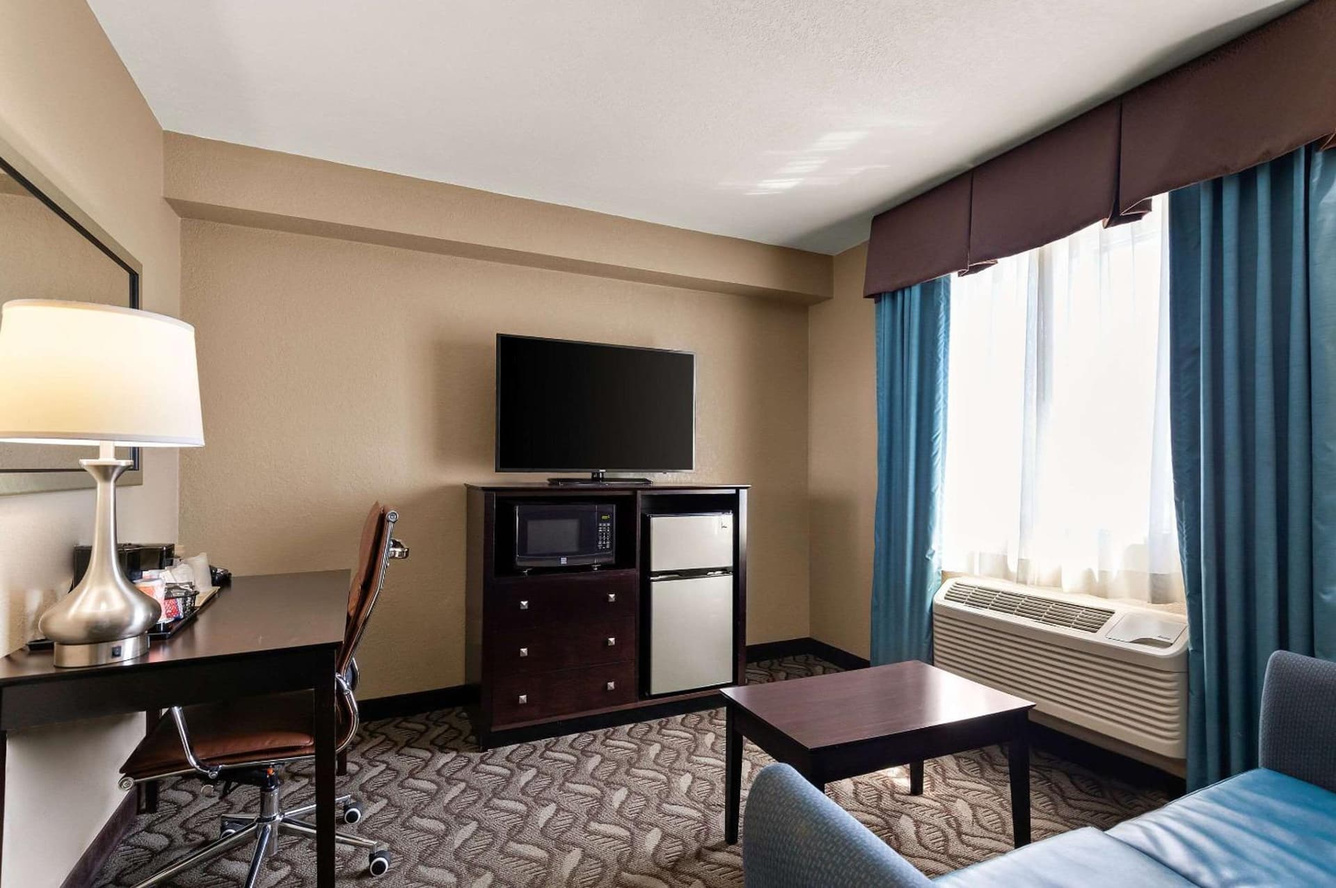 Comfort Inn & Suites Springfield I-55 gallery photo in Springfield, IL — image 31