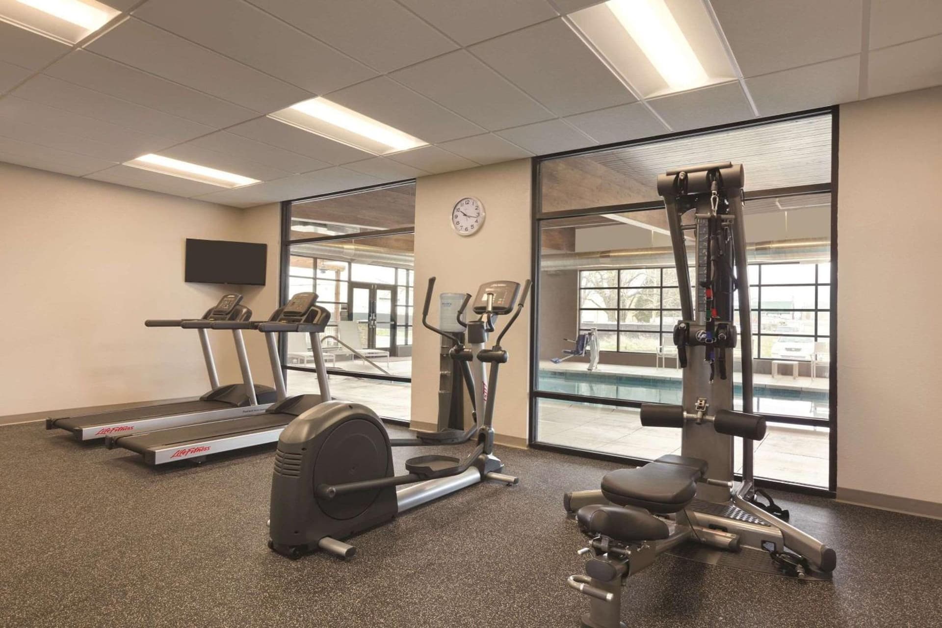 Country Inn & Suites by Radisson, Lawrence, KS gallery photo in Lawrence, KS — image 20