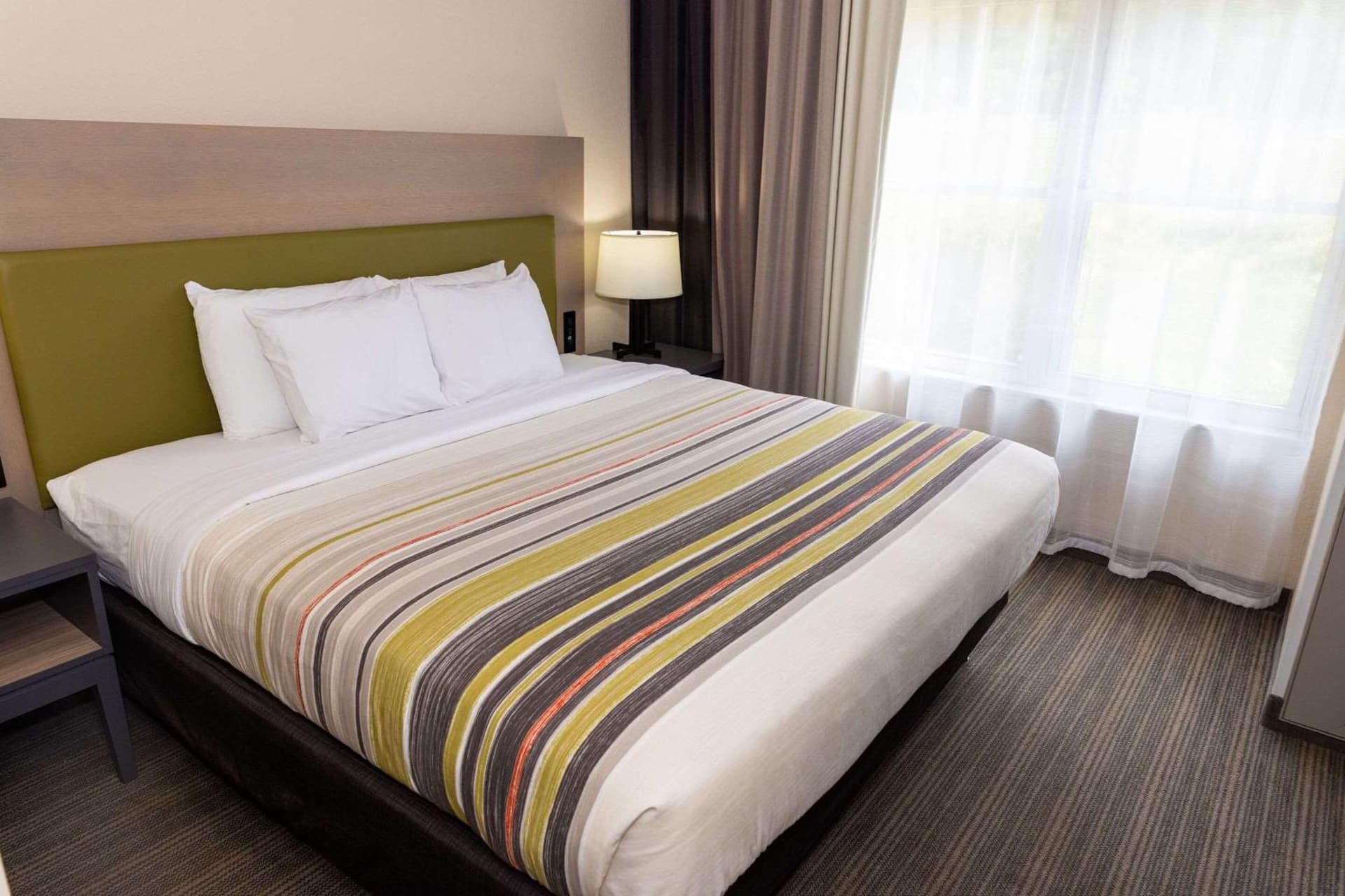 Country Inn & Suites by Radisson, Lehighton-Jim Thorpe, PA gallery photo in Lehighton, PA — image 7