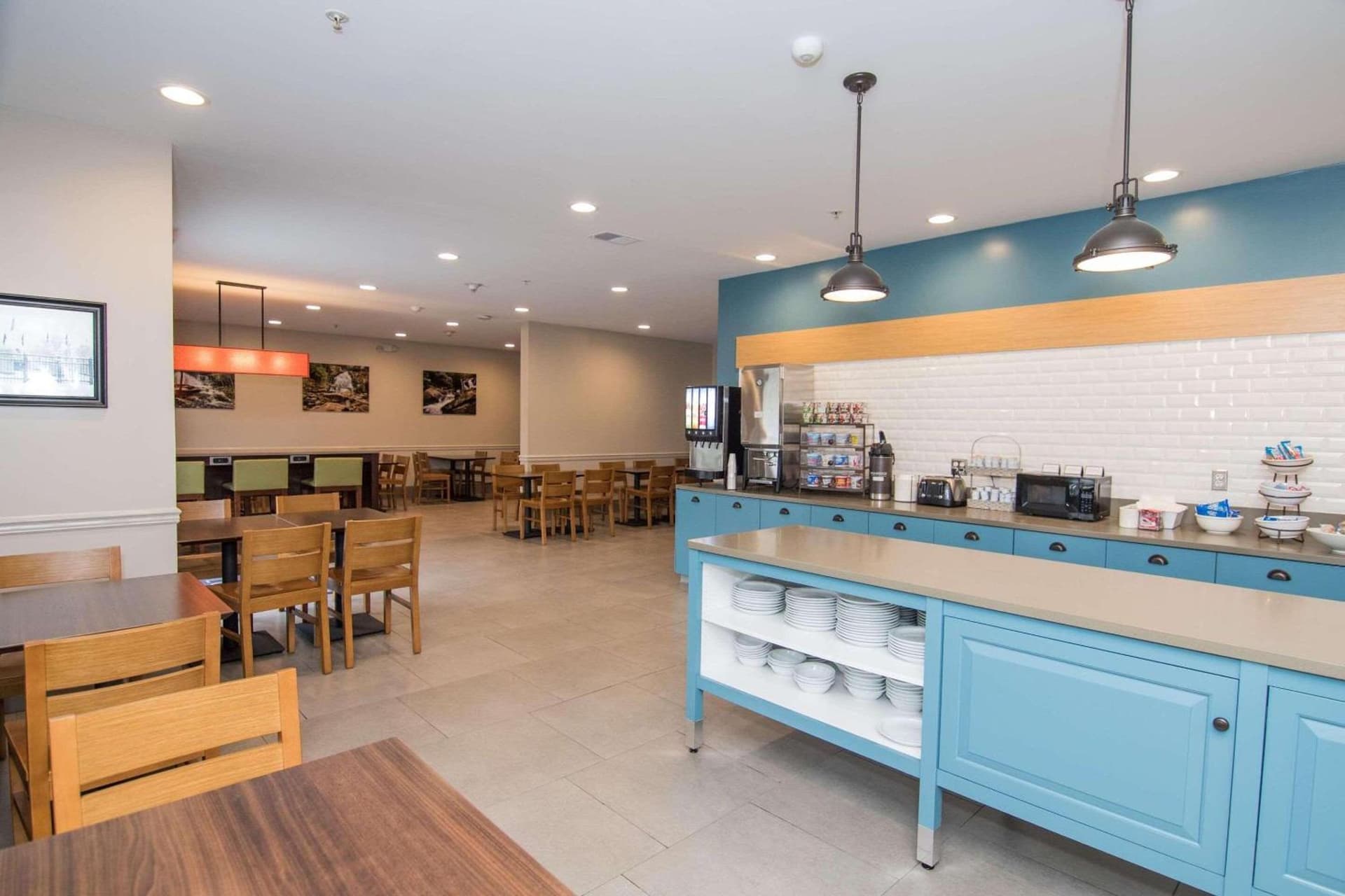 Country Inn & Suites by Radisson, Lehighton-Jim Thorpe, PA gallery photo in Lehighton, PA — image 4