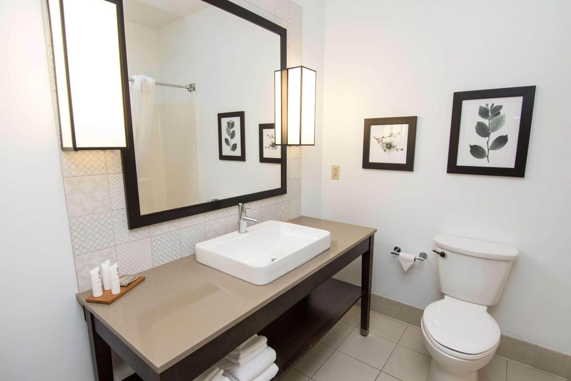 Country Inn & Suites by Radisson, Lehighton-Jim Thorpe, PA gallery photo in Lehighton, PA — image 10