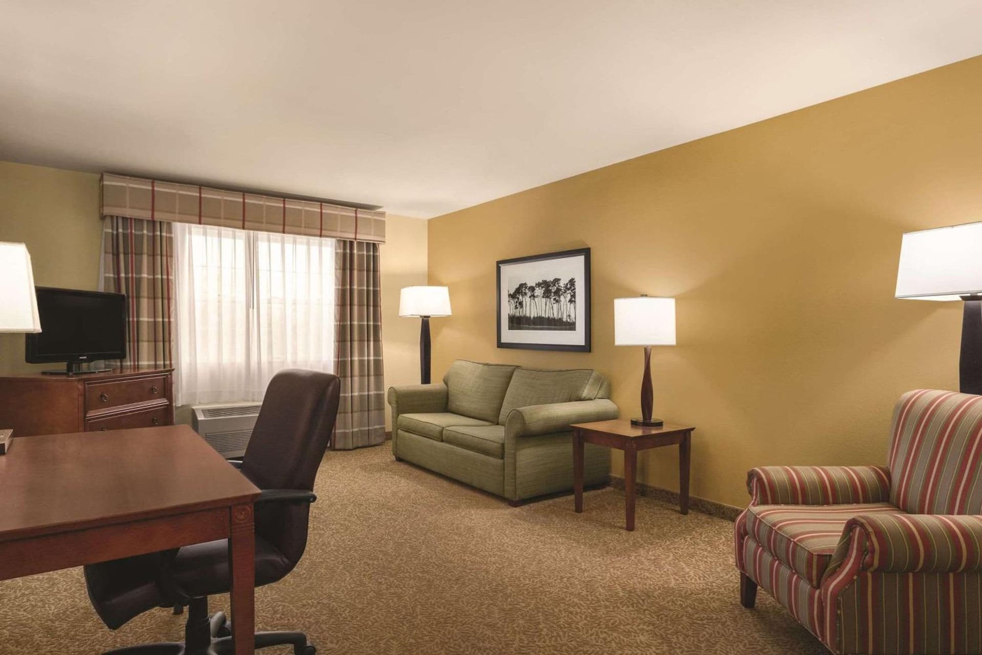 Country Inn & Suites by Radisson, Dakota Dunes, SD interior in Dakota Dunes, SD — gallery photo 2