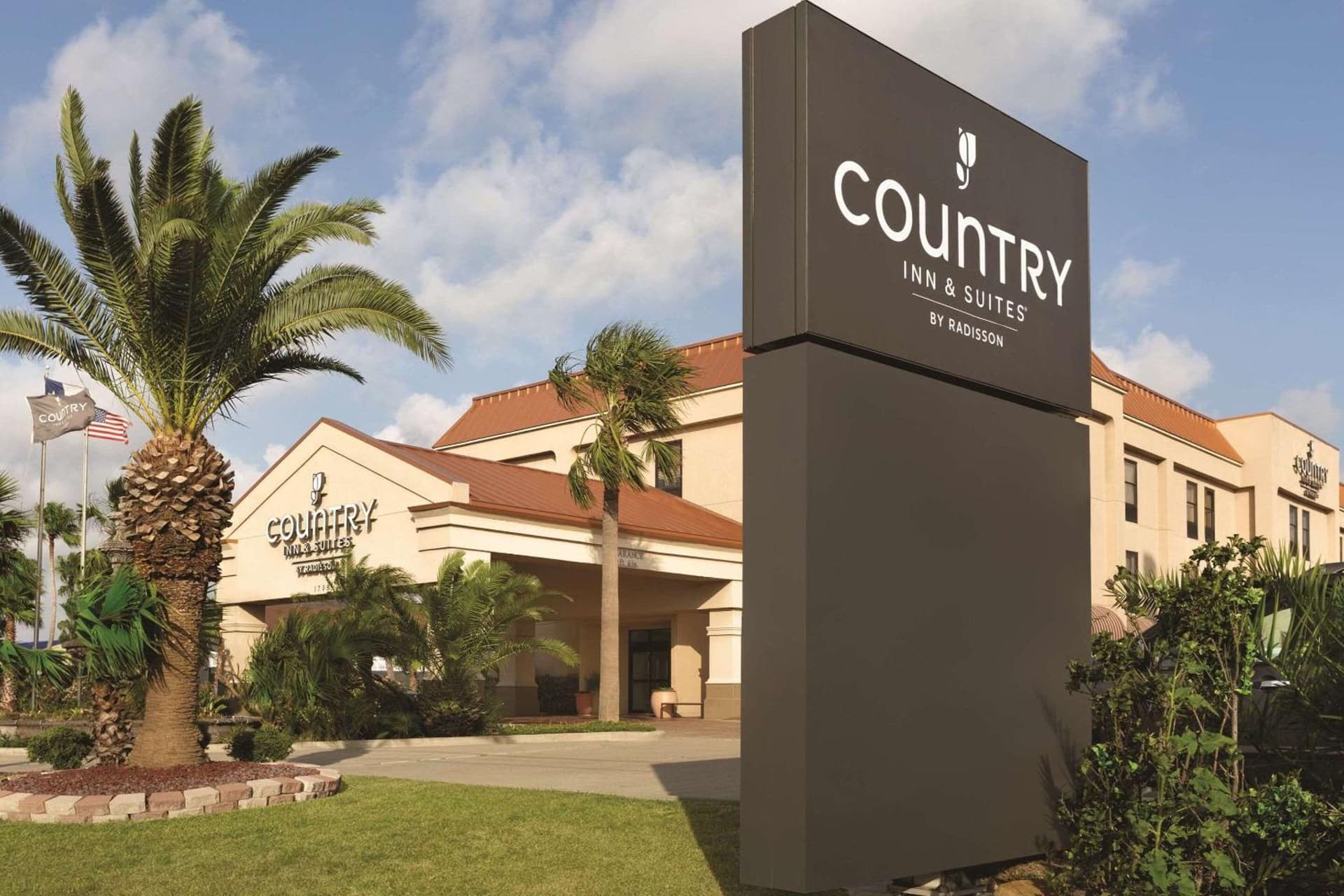Comfort Inn & Suites Portland Corpus Christi interior in Portland, TX — gallery photo 2