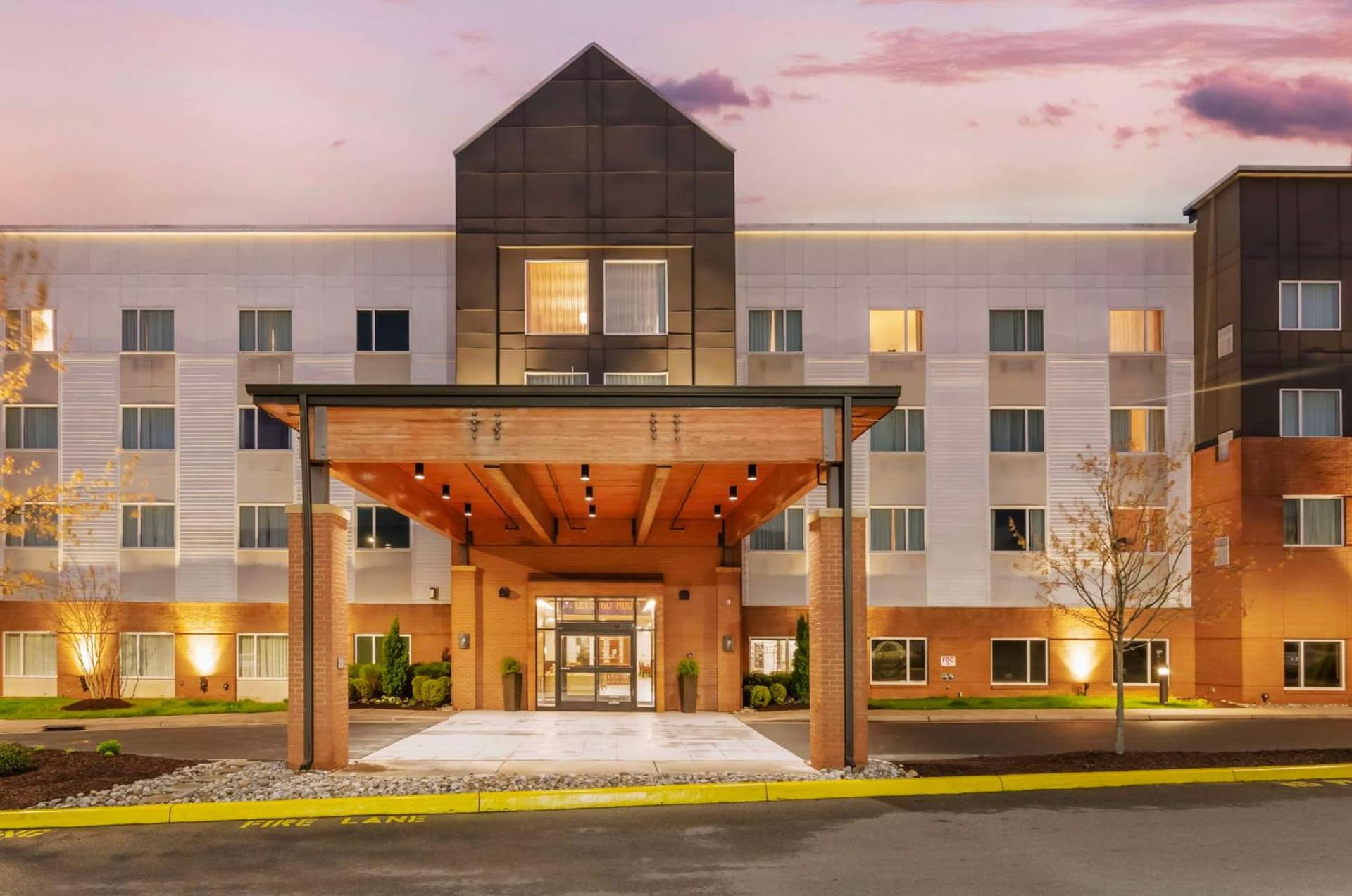 Country Inn & Suites by Radisson, Charlottesville-UVA, VA gallery photo in Charlottesville, VA — image 7