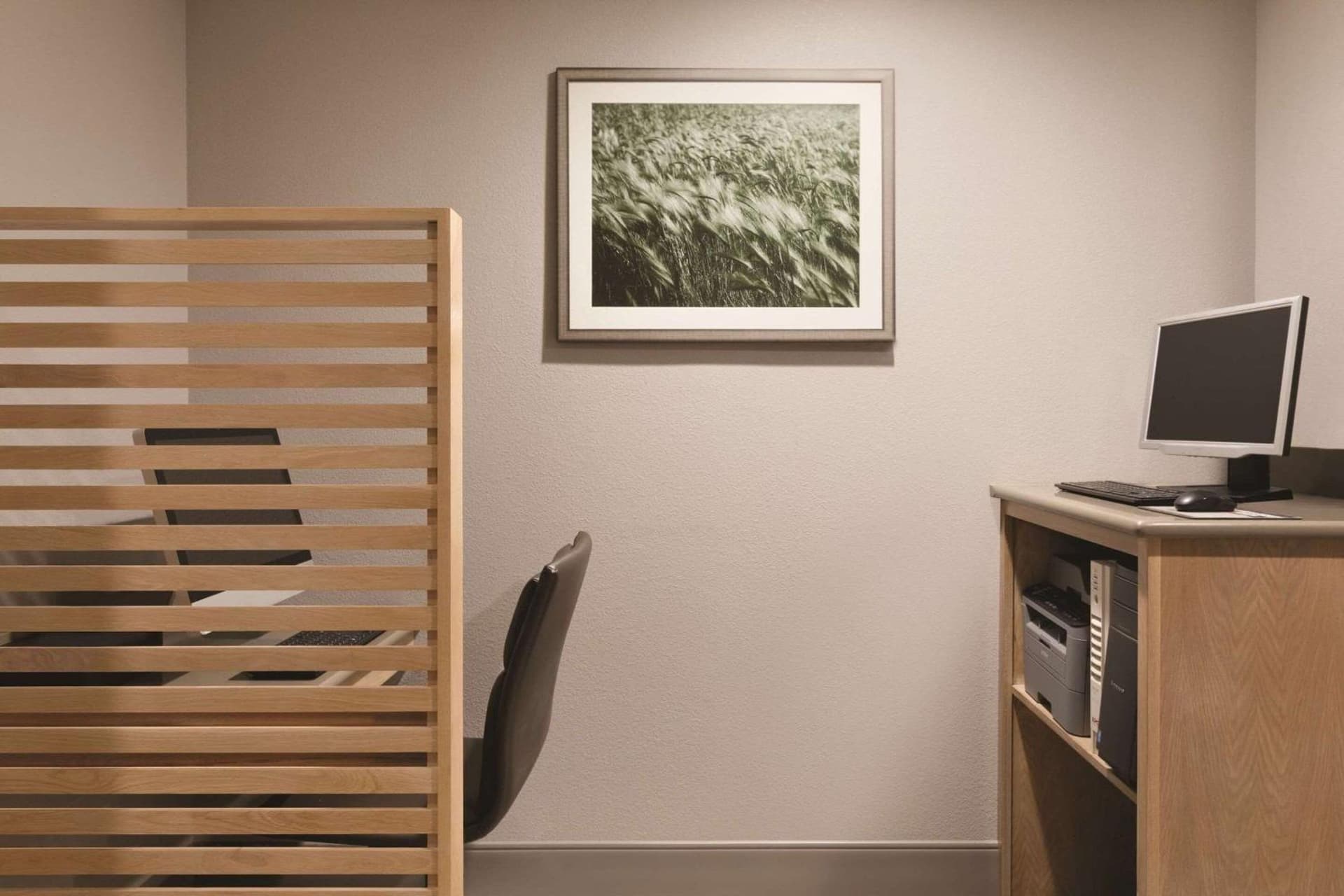 Country Inn & Suites by Radisson, Roanoke, VA gallery photo in Roanoke, VA — image 17
