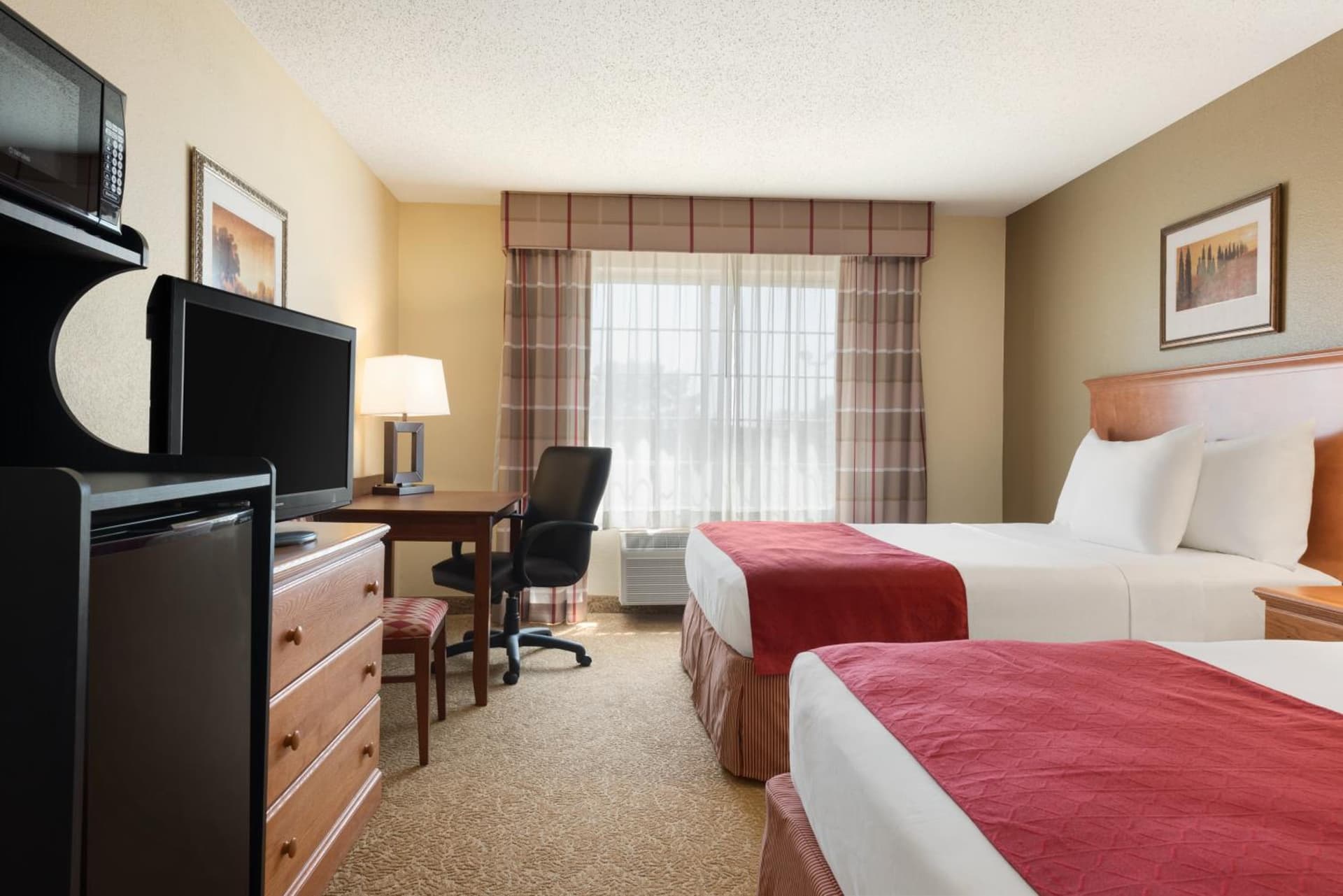 Country Inn & Suites by Radisson, Davenport - Quad Cities gallery photo in Davenport, IA — image 7