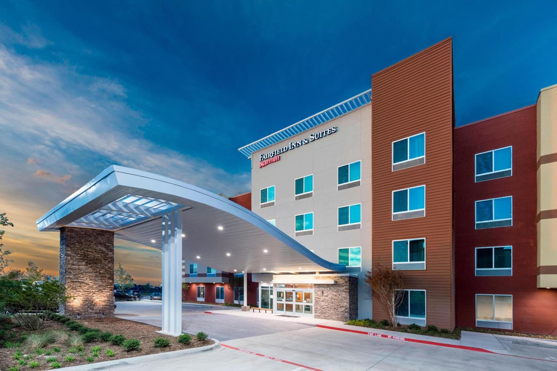 Fairfield Inn & Suites by Marriott Dallas Waxahachie property views in Waxahachie, TX — gallery photo 3