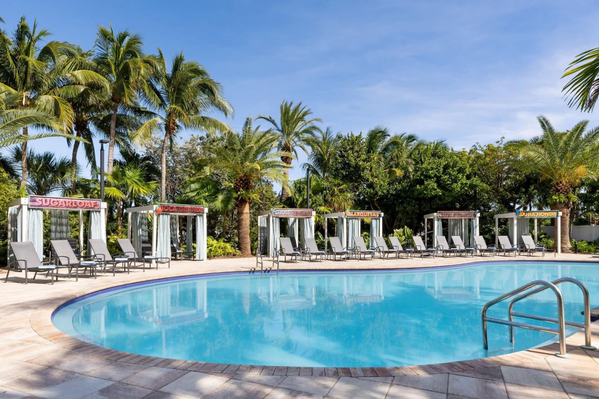 Fairfield by Marriott Inn & Suites Key West at The Keys Collection interior in Key West, FL — gallery photo 2