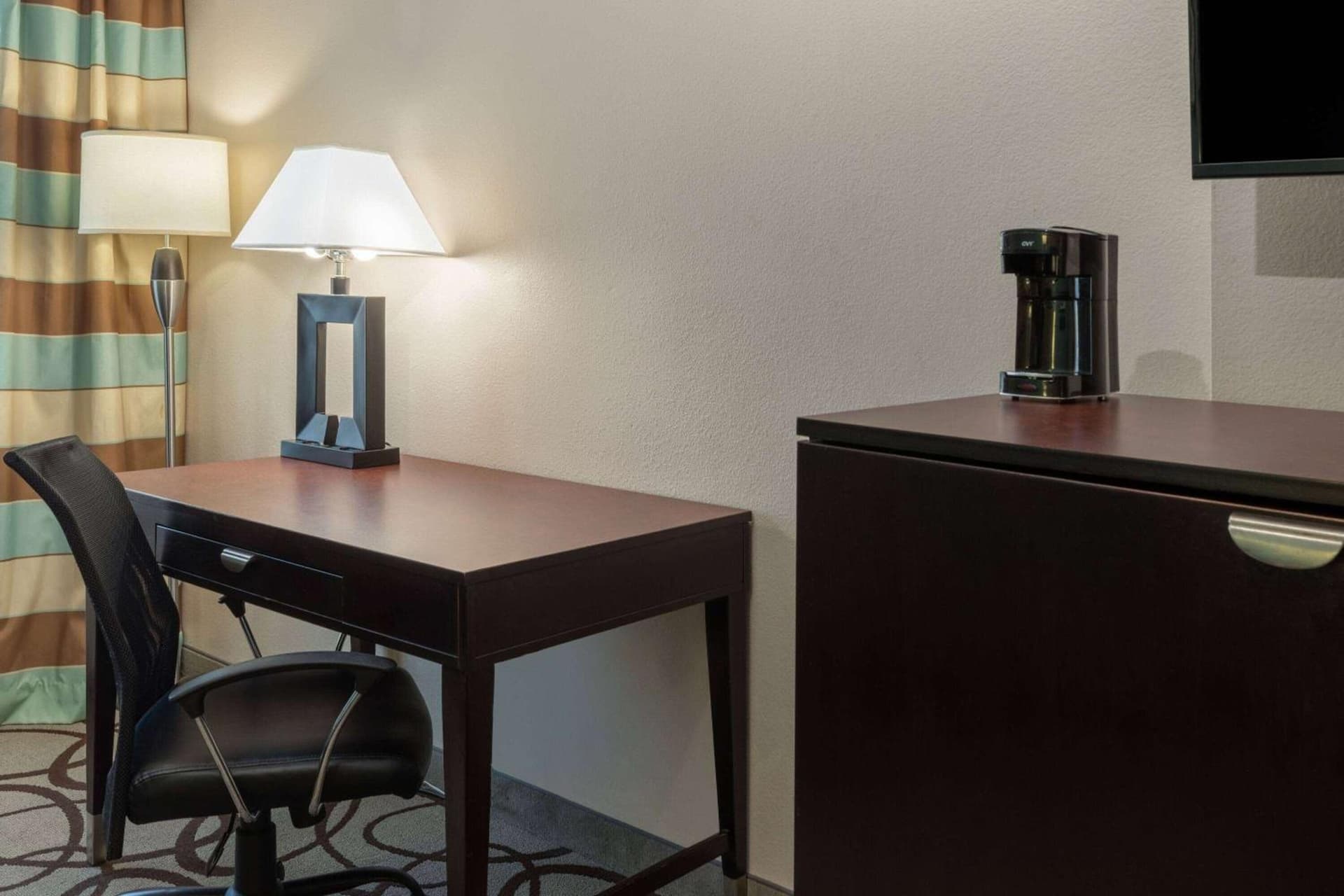 La Quinta by Wyndham Fort Worth - Lake Worth gallery photo in Fort Worth, TX — image 83