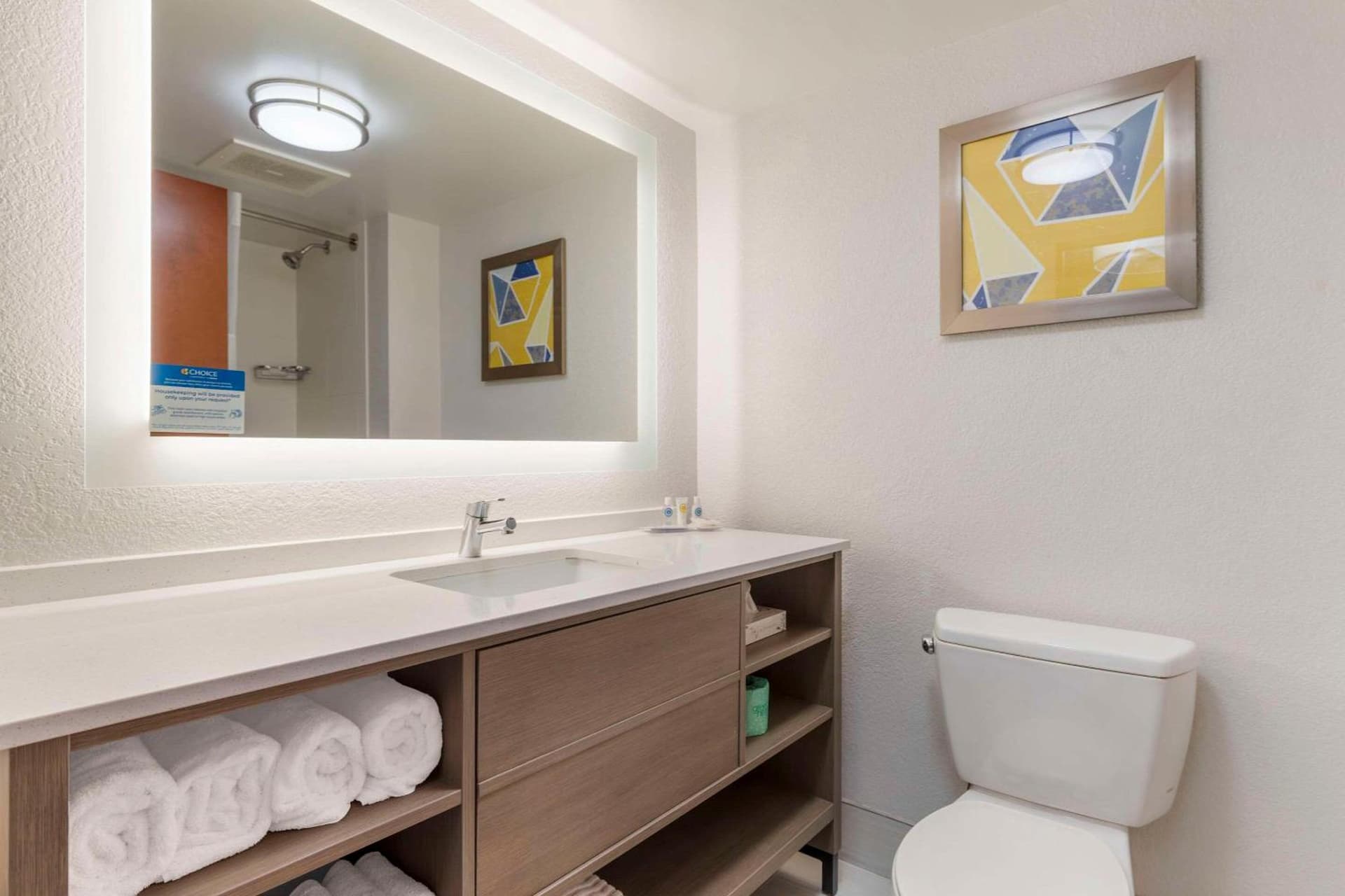 Comfort Suites Columbia Northeast - Fort Jackson gallery photo in Columbia, SC — image 53