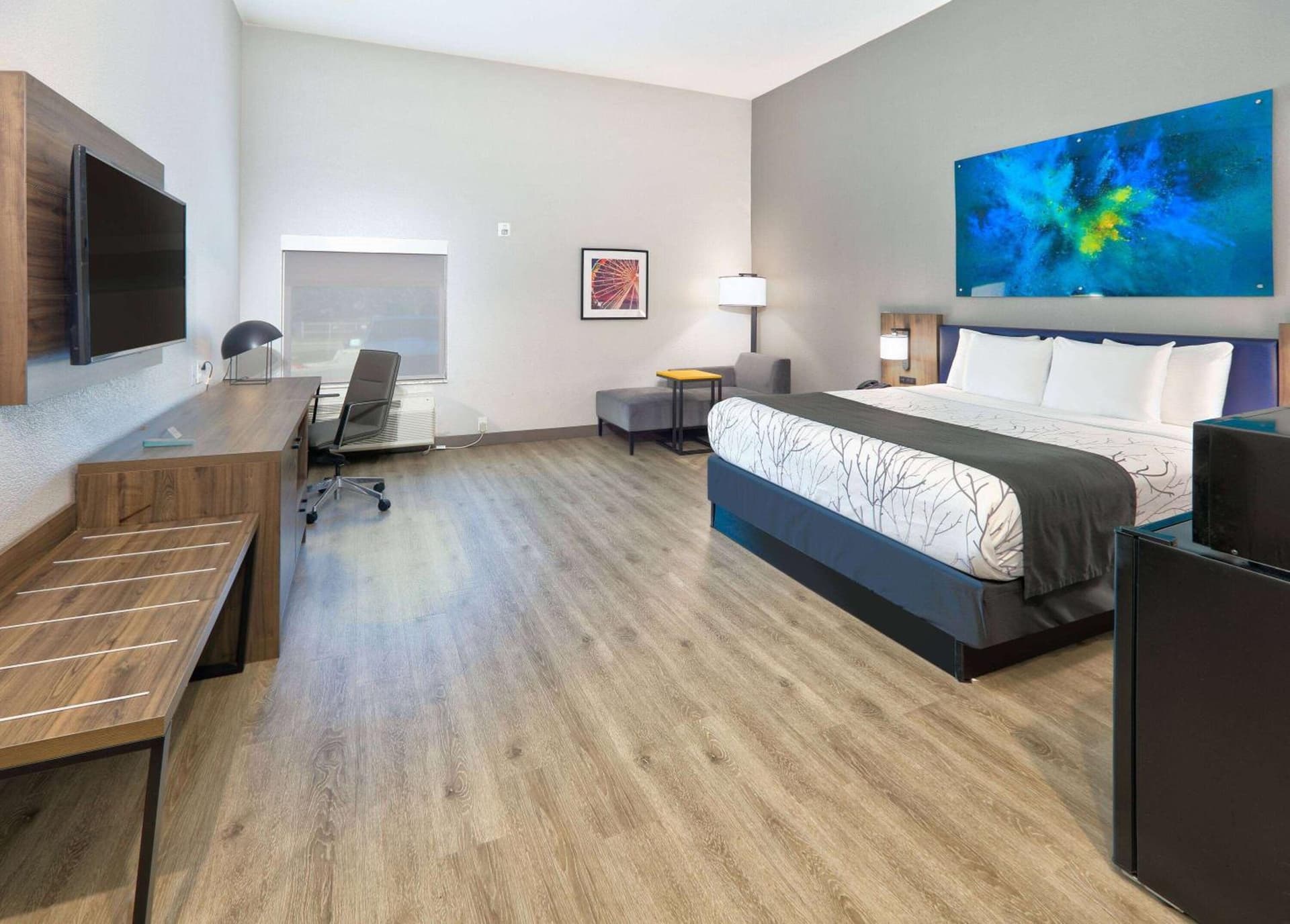 La Quinta Inn & Suites by Wyndham Dallas/Fairpark gallery photo in Dallas, TX — image 69