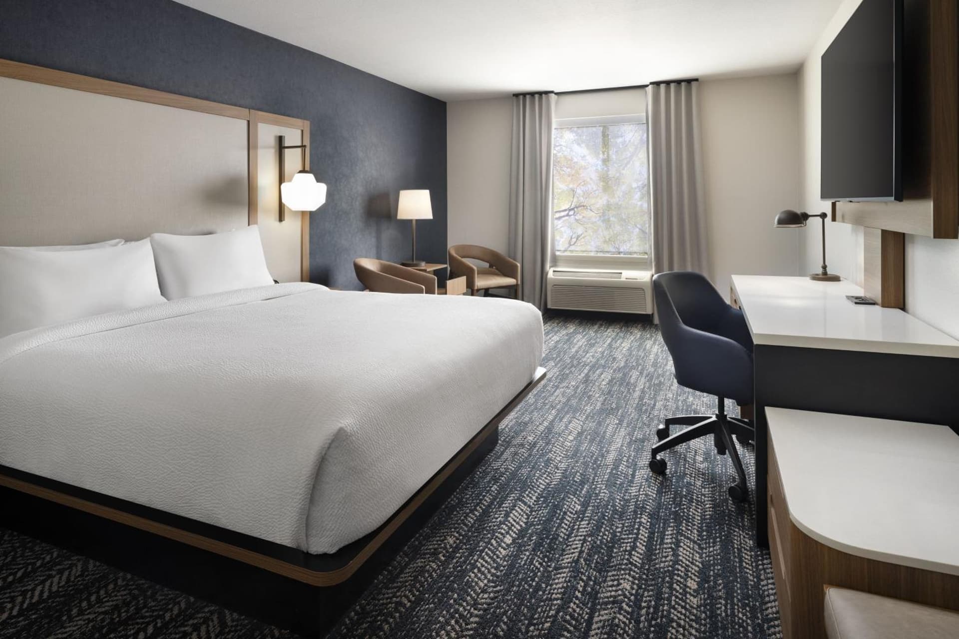 Fairfield by Marriott Inn & Suites Fresno Riverpark gallery photo in Fresno, CA — image 22