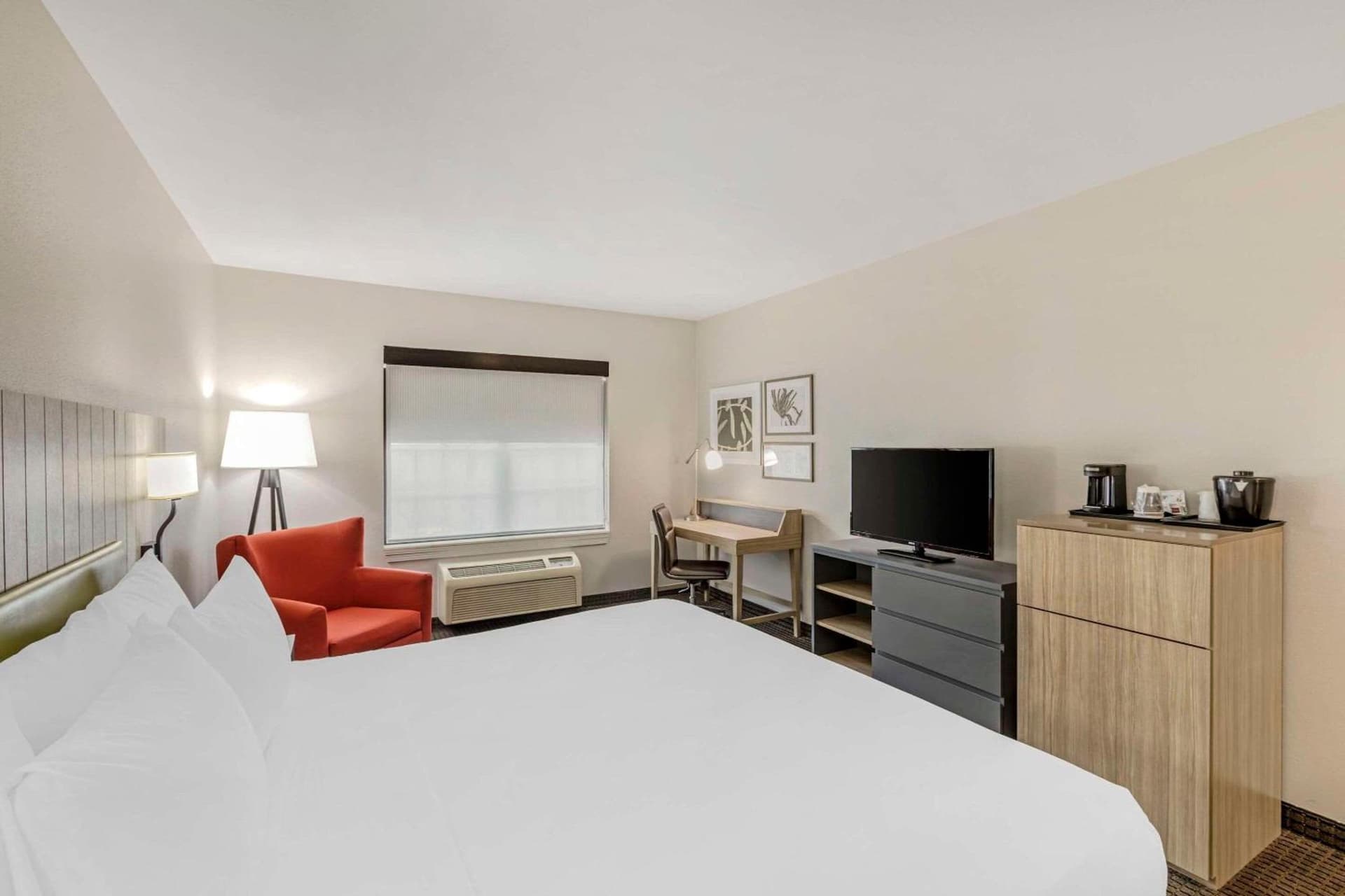 Country Inn & Suites by Radisson, Elk Grove Village-Itasca gallery photo in Elk Grove Village, IL — image 57