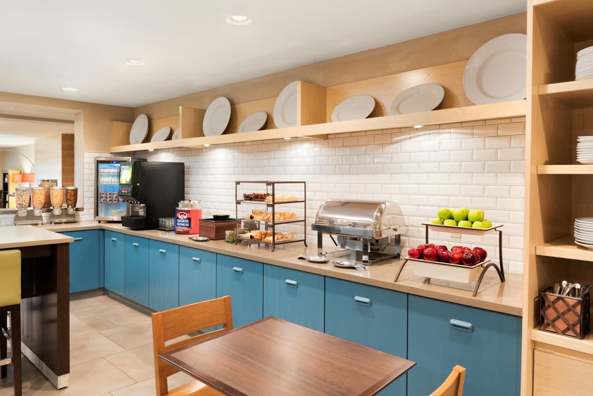 Country Inn & Suites by Radisson, Cedar Rapids Airport, IA gallery photo in Cedar Rapids, IA — image 12