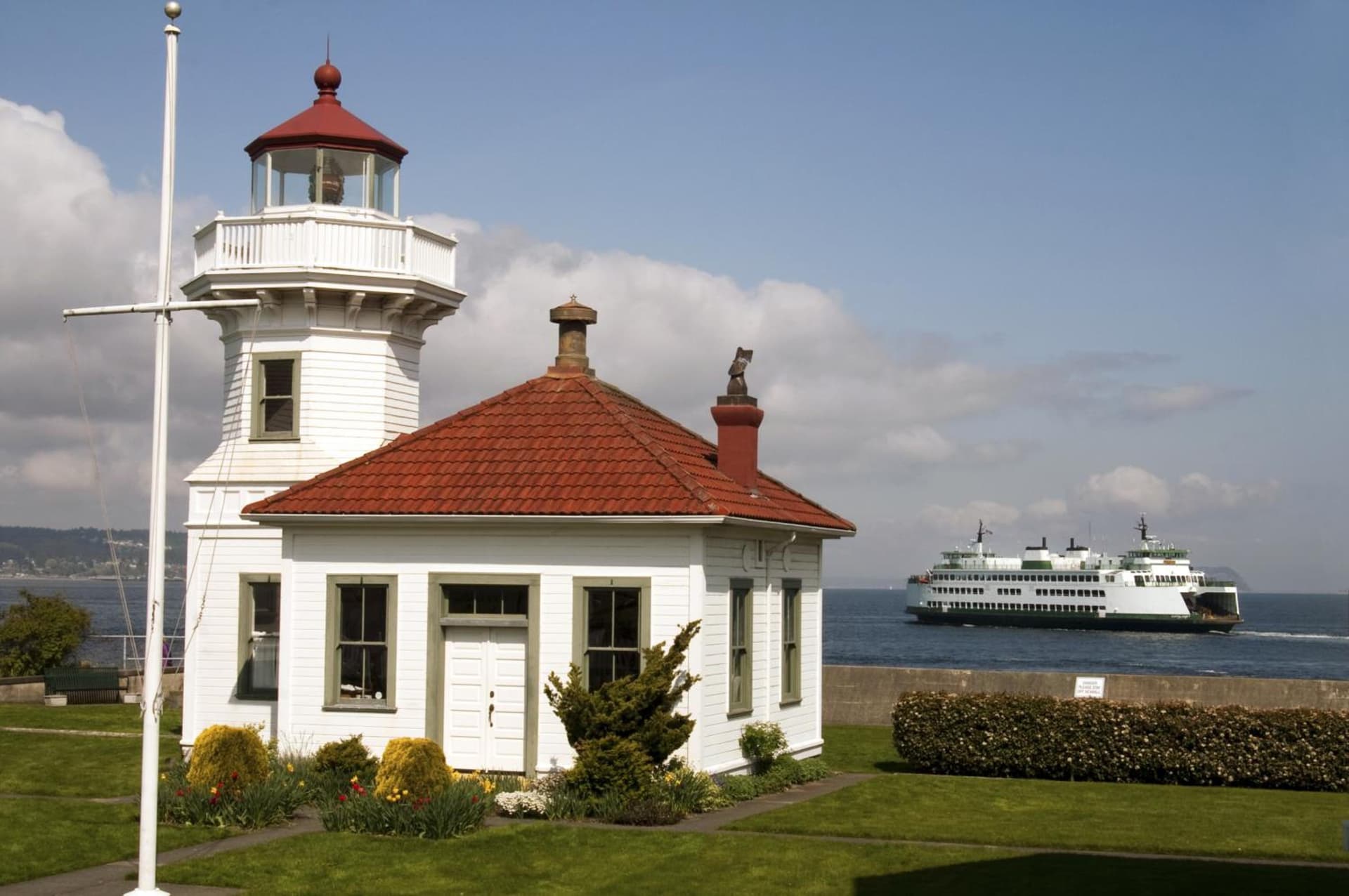 Silver Cloud Hotel - Mukilteo Waterfront gallery photo in Mukilteo, WA — image 9