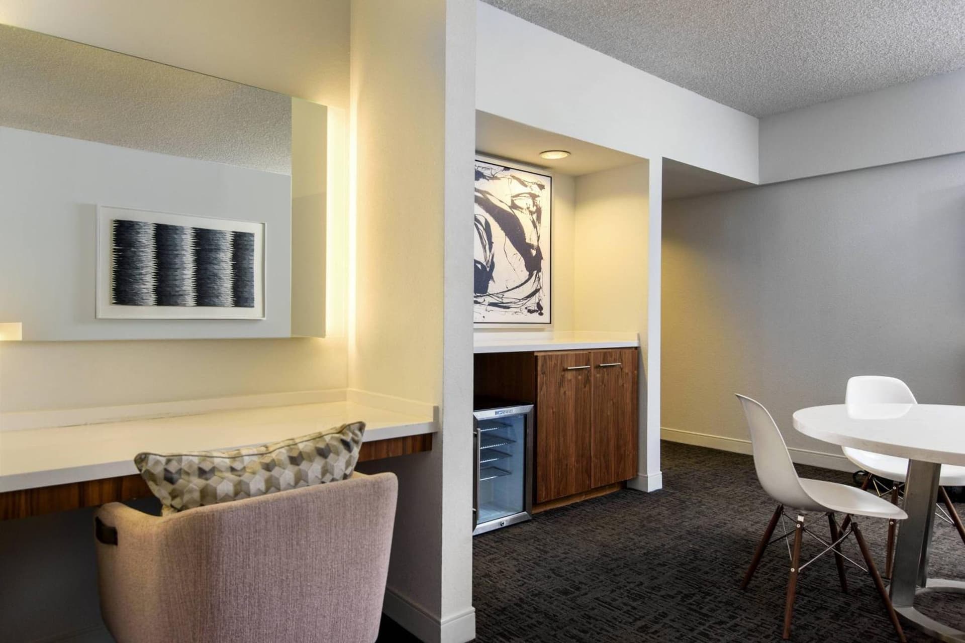 Renaissance Palm Springs Hotel gallery photo in Palm Springs, CA — image 97