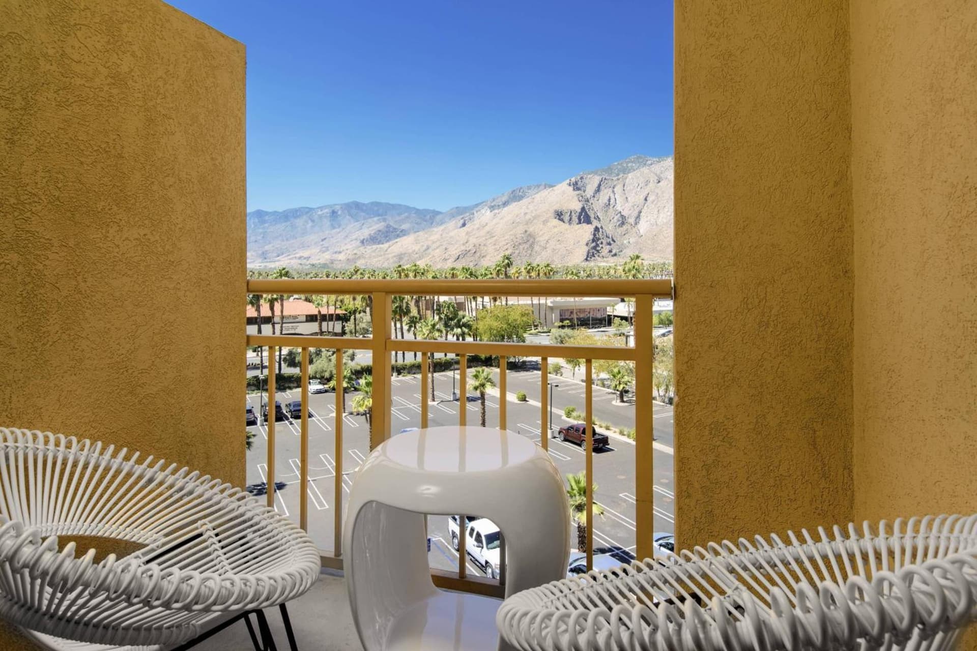 Renaissance Palm Springs Hotel gallery photo in Palm Springs, CA — image 85