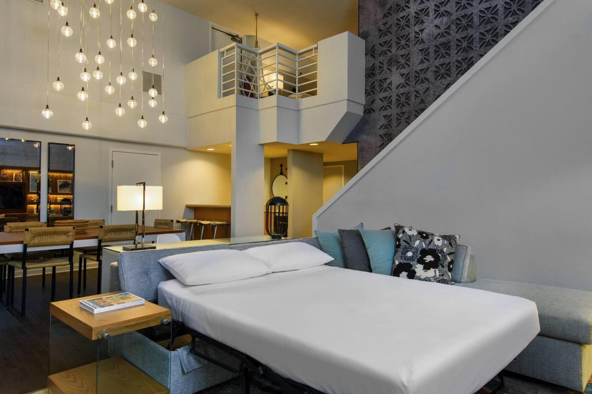 Renaissance Palm Springs Hotel interior in Palm Springs, CA — gallery photo 2