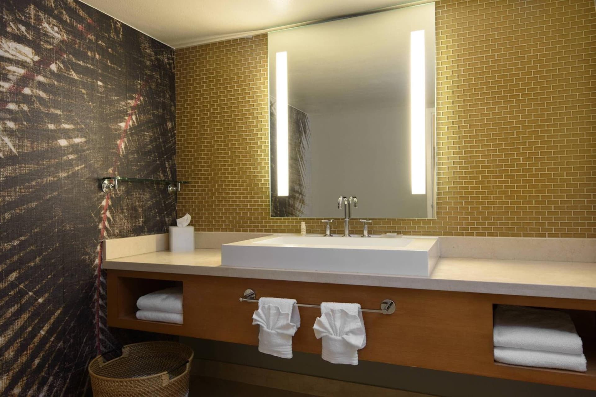Renaissance Palm Springs Hotel gallery photo in Palm Springs, CA — image 10