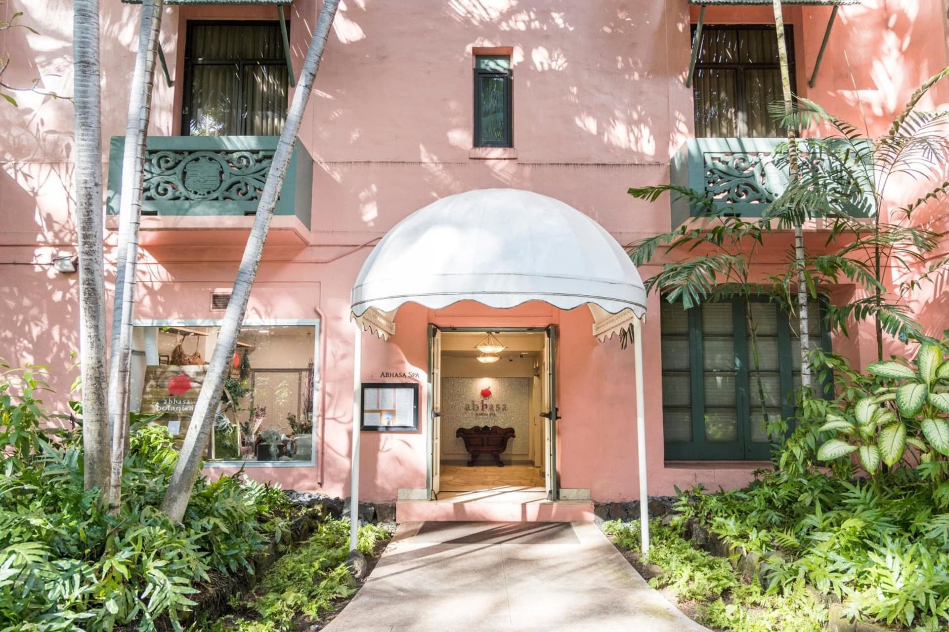 The Royal Hawaiian, A Luxury Collection Resort, Waikiki gallery photo in Honolulu, HI — image 131