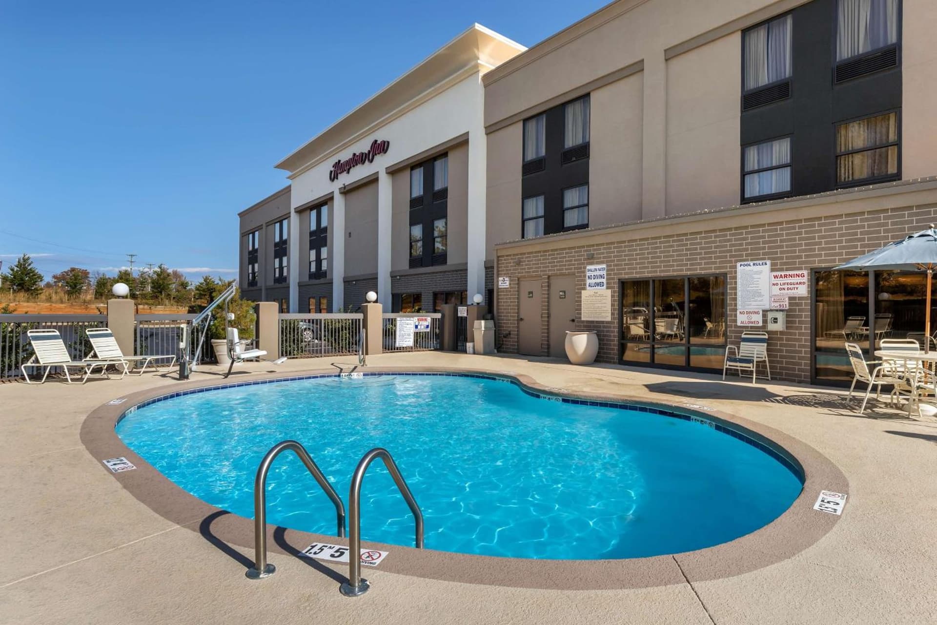 Hampton Inn Mebane gallery photo in Mebane, NC — image 4