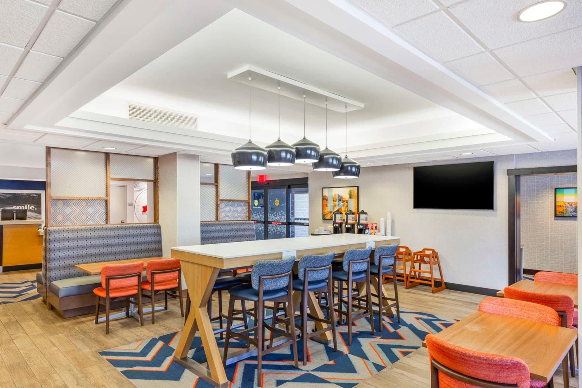 Hampton Inn Mebane property views in Mebane, NC — gallery photo 3