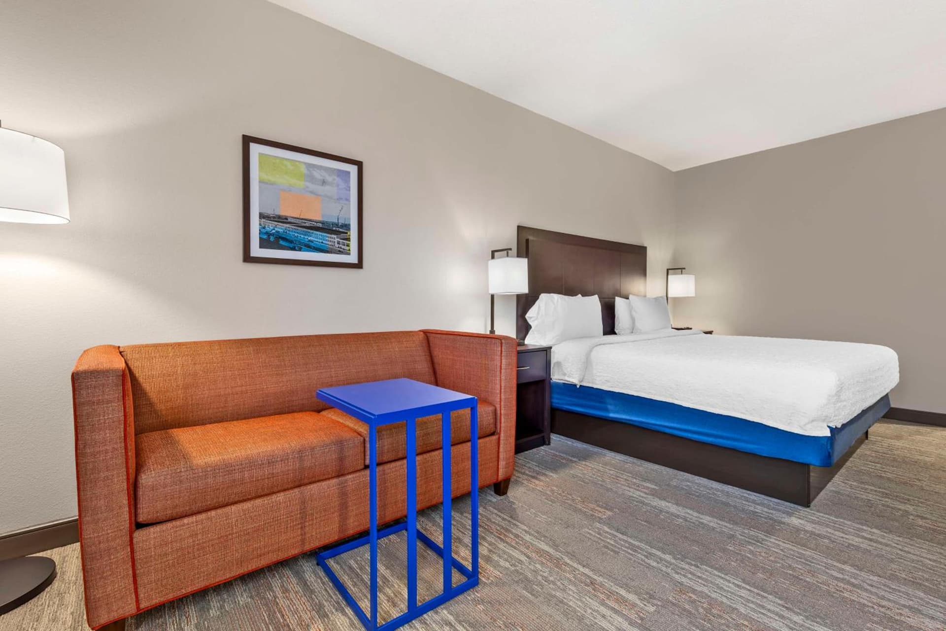 Hampton Inn Mebane gallery photo in Mebane, NC — image 5