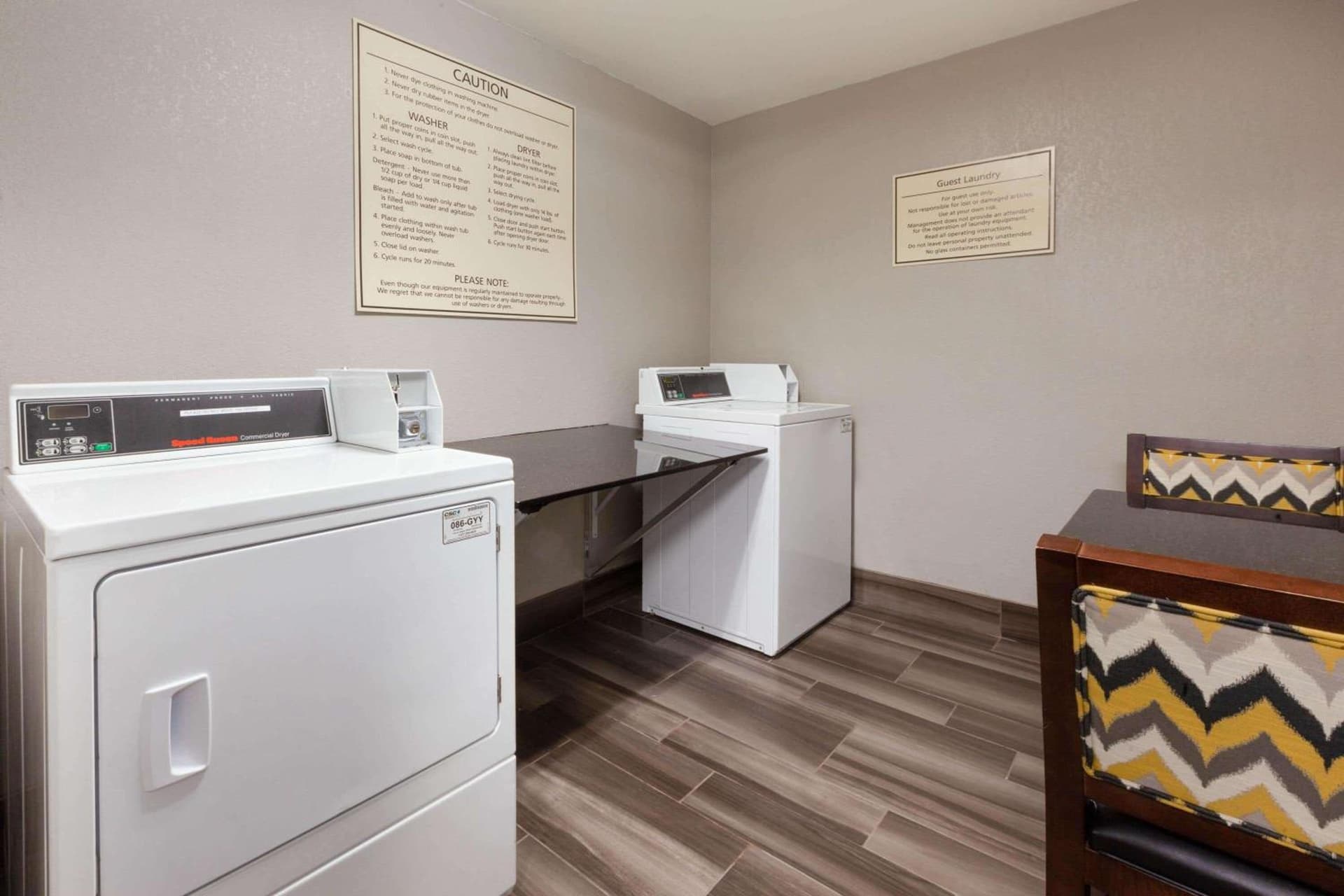 La Quinta by Wyndham Detroit Utica property views in Utica, MI — gallery photo 3