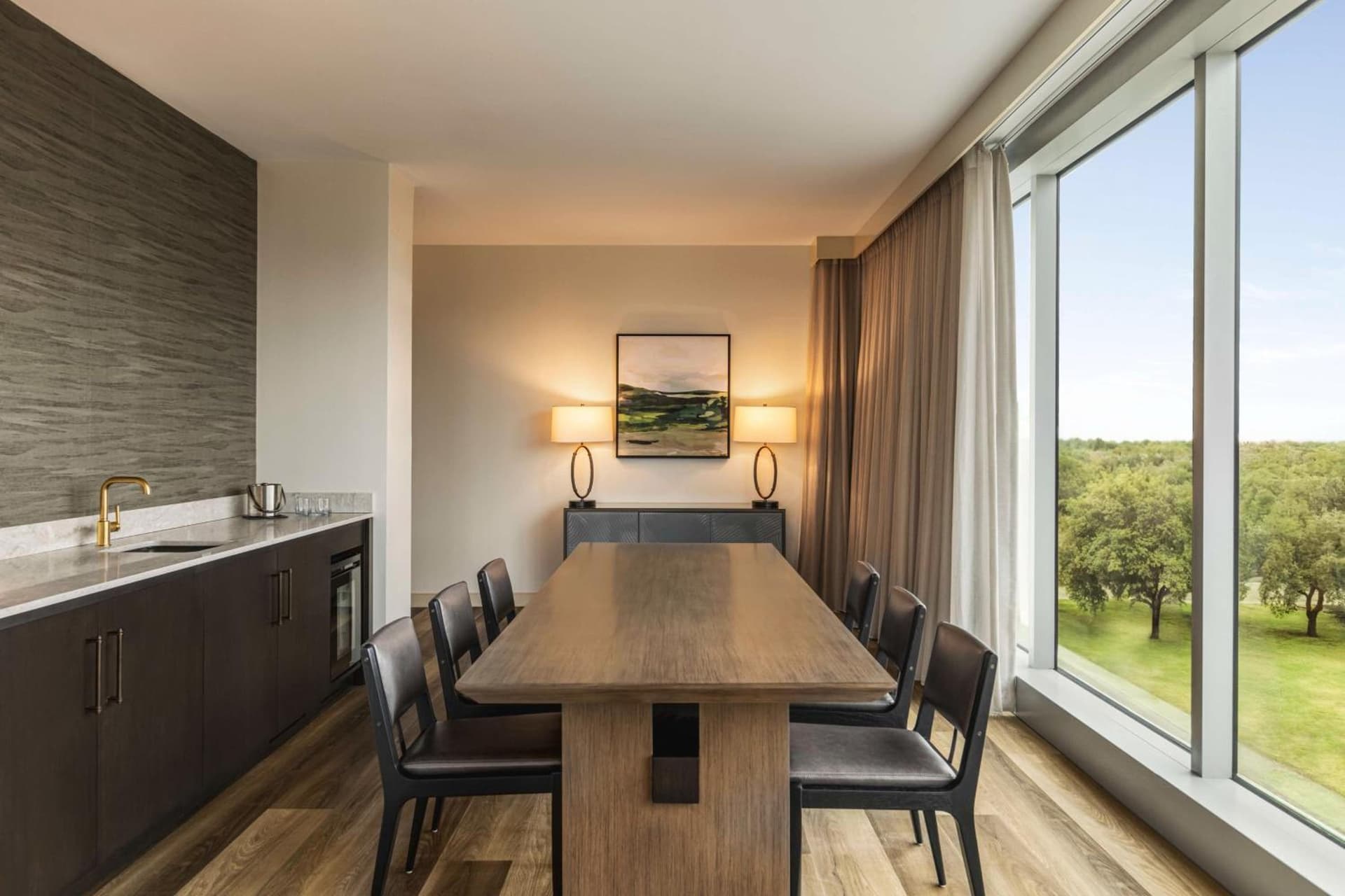 Doubletree By Hilton Abilene Downtown Convention Center gallery photo in Abilene, TX — image 115