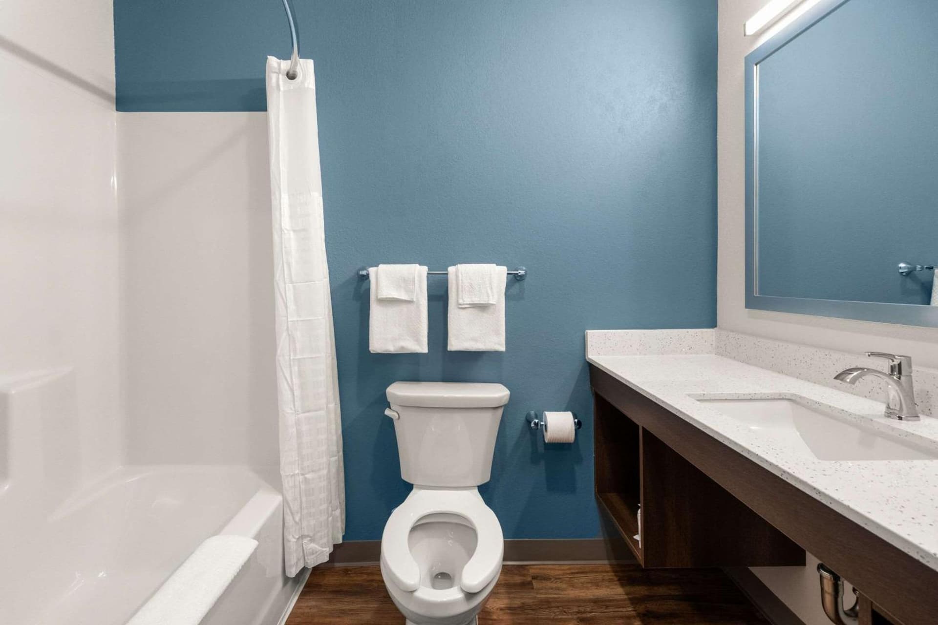 WoodSpring Suites Bowling Green I-65 gallery photo in Bowling Green, KY — image 25