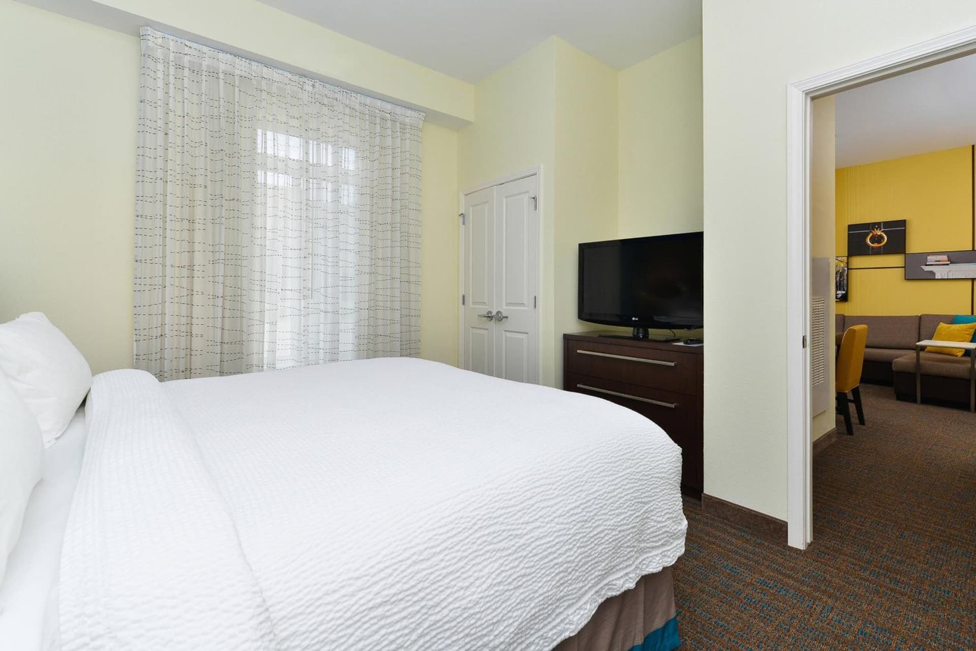 Residence Inn by Marriott Champaign gallery photo in Champaign, IL — image 5