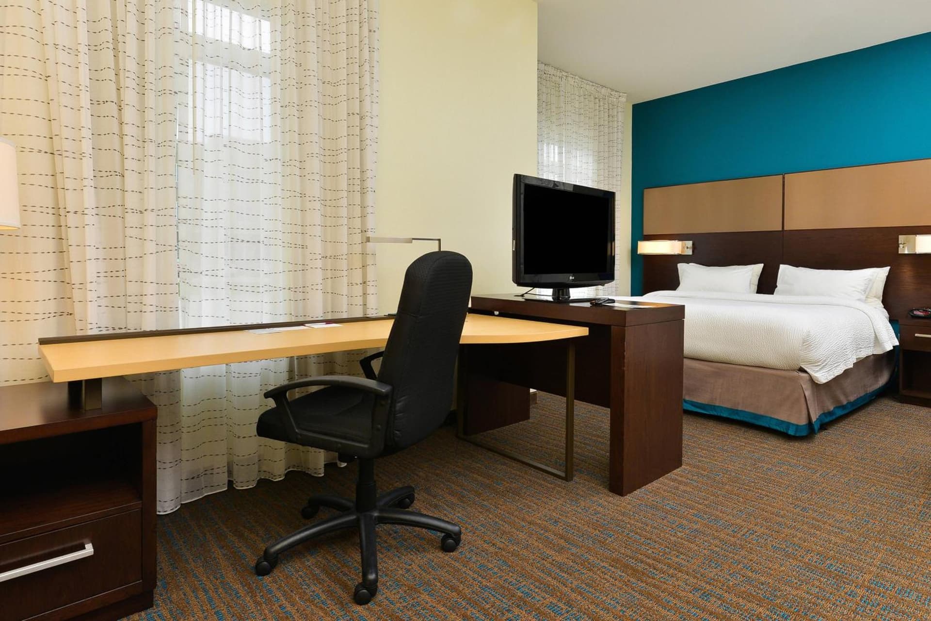 Residence Inn by Marriott Champaign gallery photo in Champaign, IL — image 25