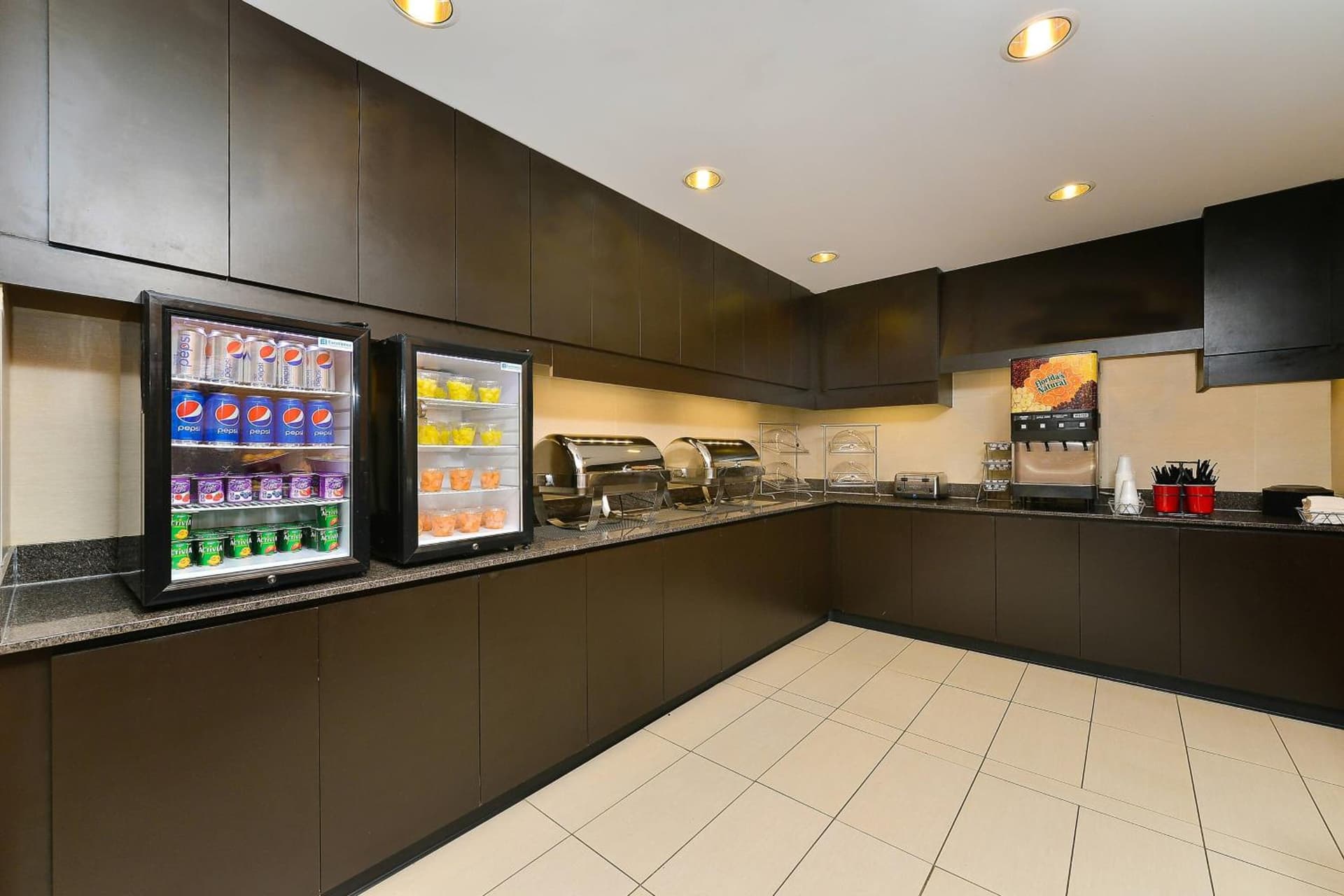 Residence Inn by Marriott Champaign gallery photo in Champaign, IL — image 6