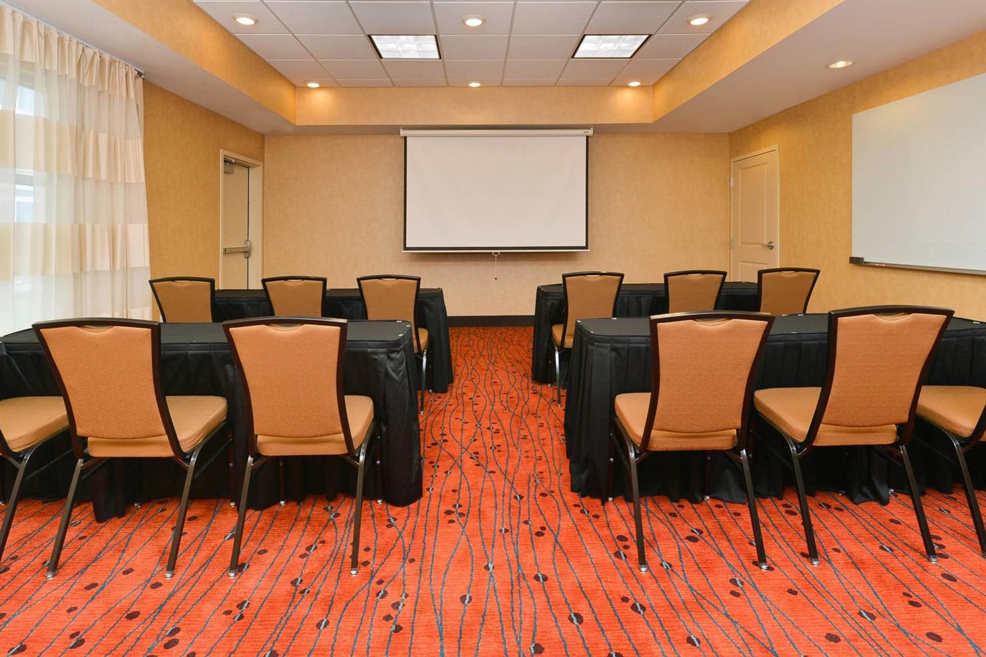 Residence Inn by Marriott Champaign gallery photo in Champaign, IL — image 14