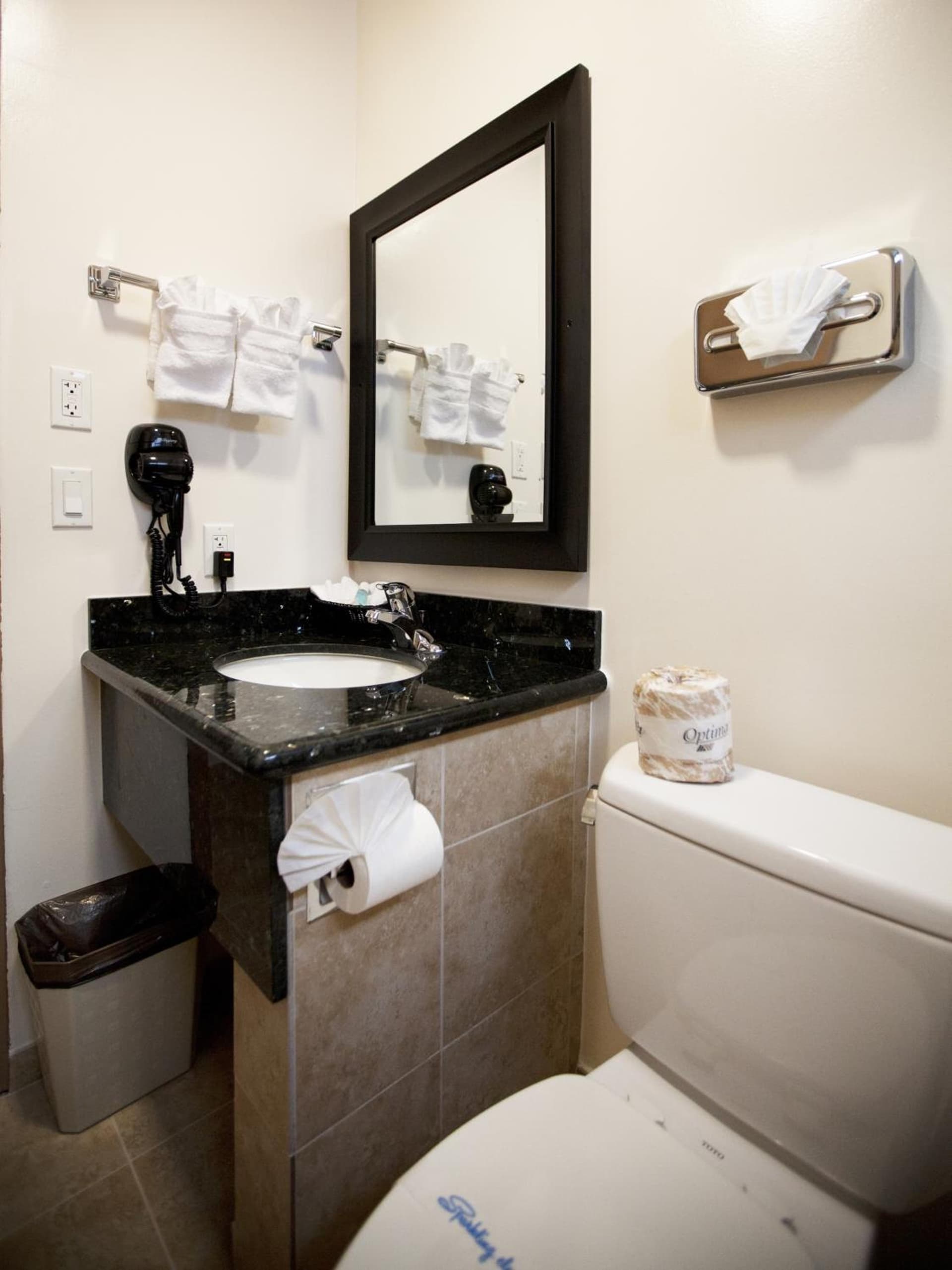 Dunes Inn - Sunset gallery photo in Los Angeles, CA — image 22