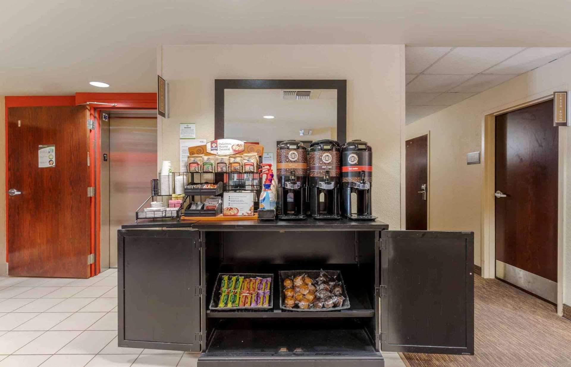 Extended Stay America Suites - San Jose - Santa Clara gallery photo in San Jose, CA — image 8