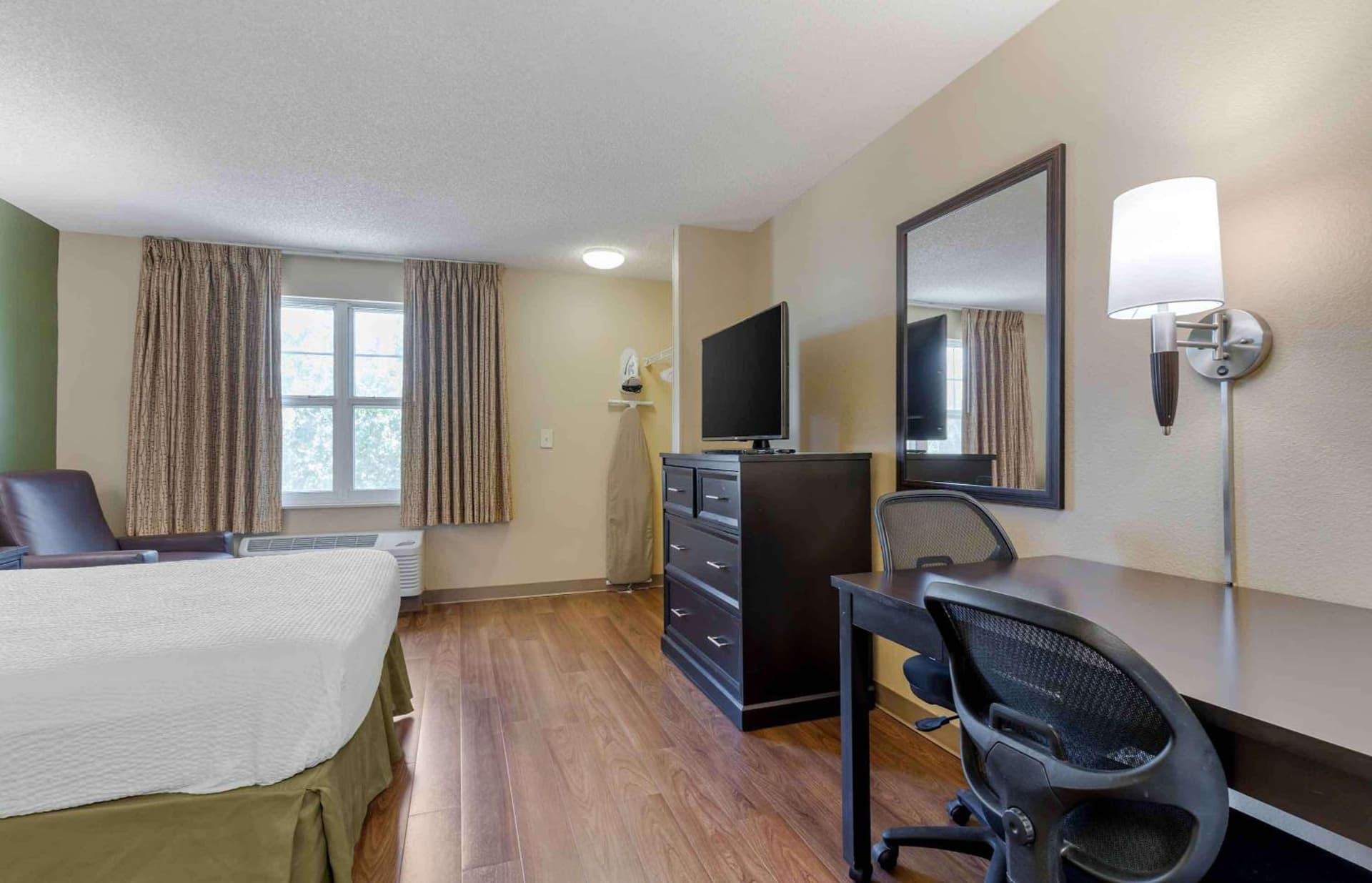 Extended Stay America Suites - San Jose - Santa Clara gallery photo in San Jose, CA — image 21